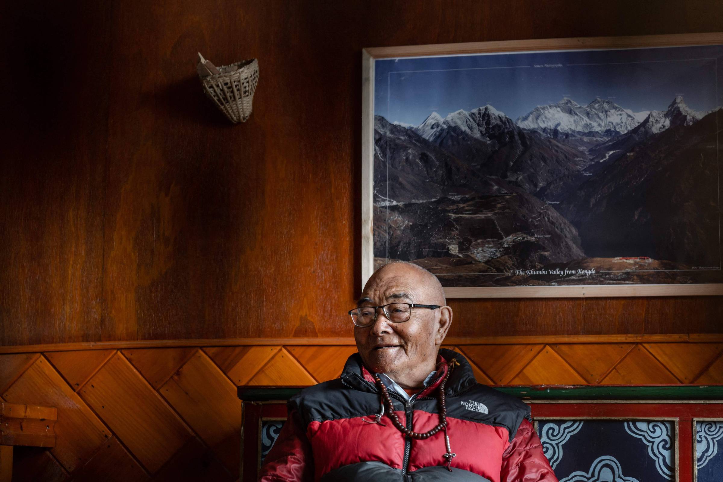 Kanchha Sherpa, último sobrevivente dos pioneiros do Everest, morre aos 92 anos