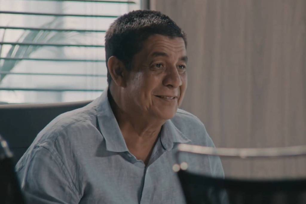 Zeca Pagodinho diz que quer 'virar CLT' em campanha publicitária; veja vídeo