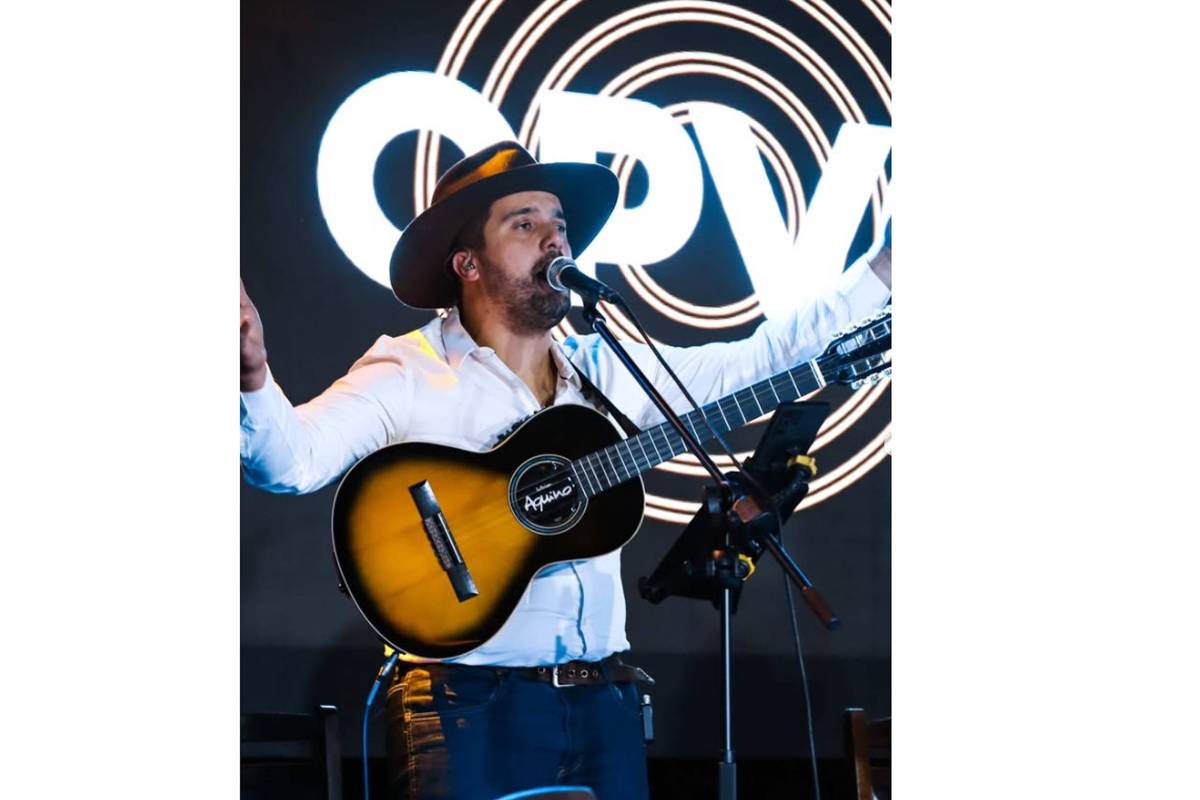 Promotoria investiga contratação de shows de primo de secretário pela Prefeitura de SP