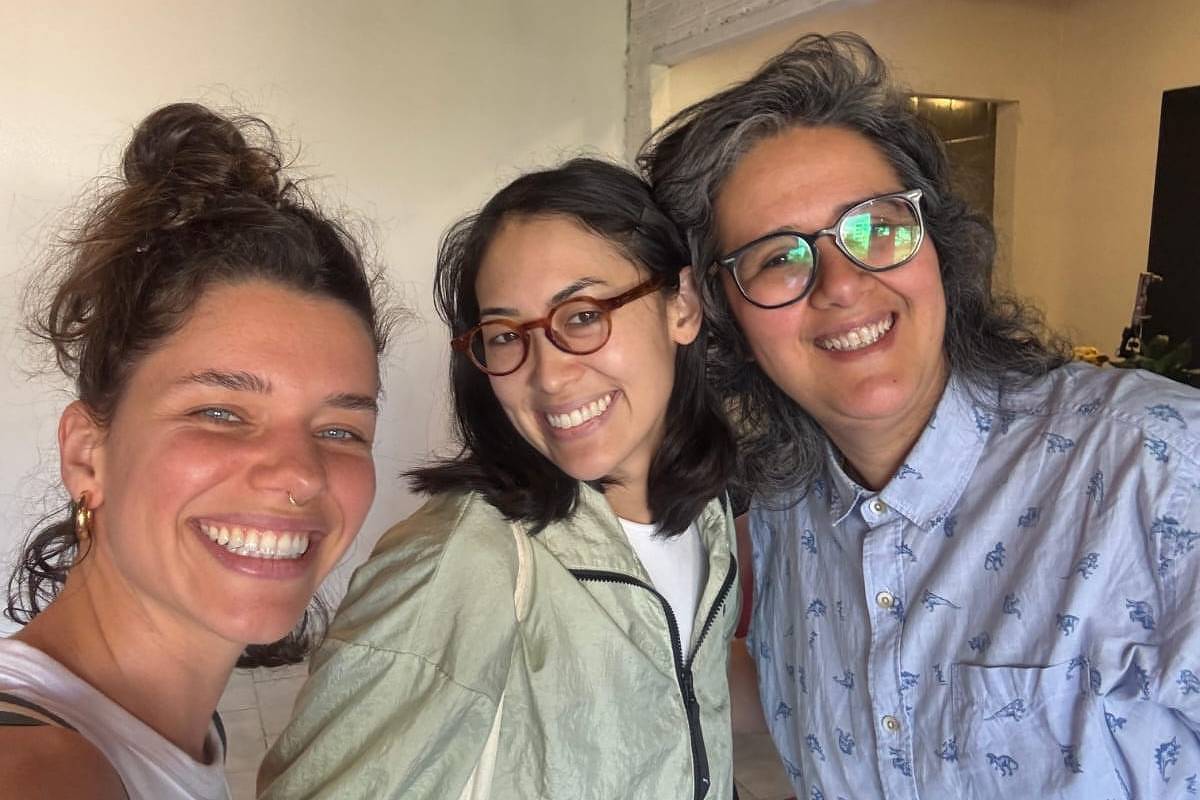 Série 'Amora' inicia gravações em Porto Alegre com Bruna Linzmeyer e Ana Hikari no elenco