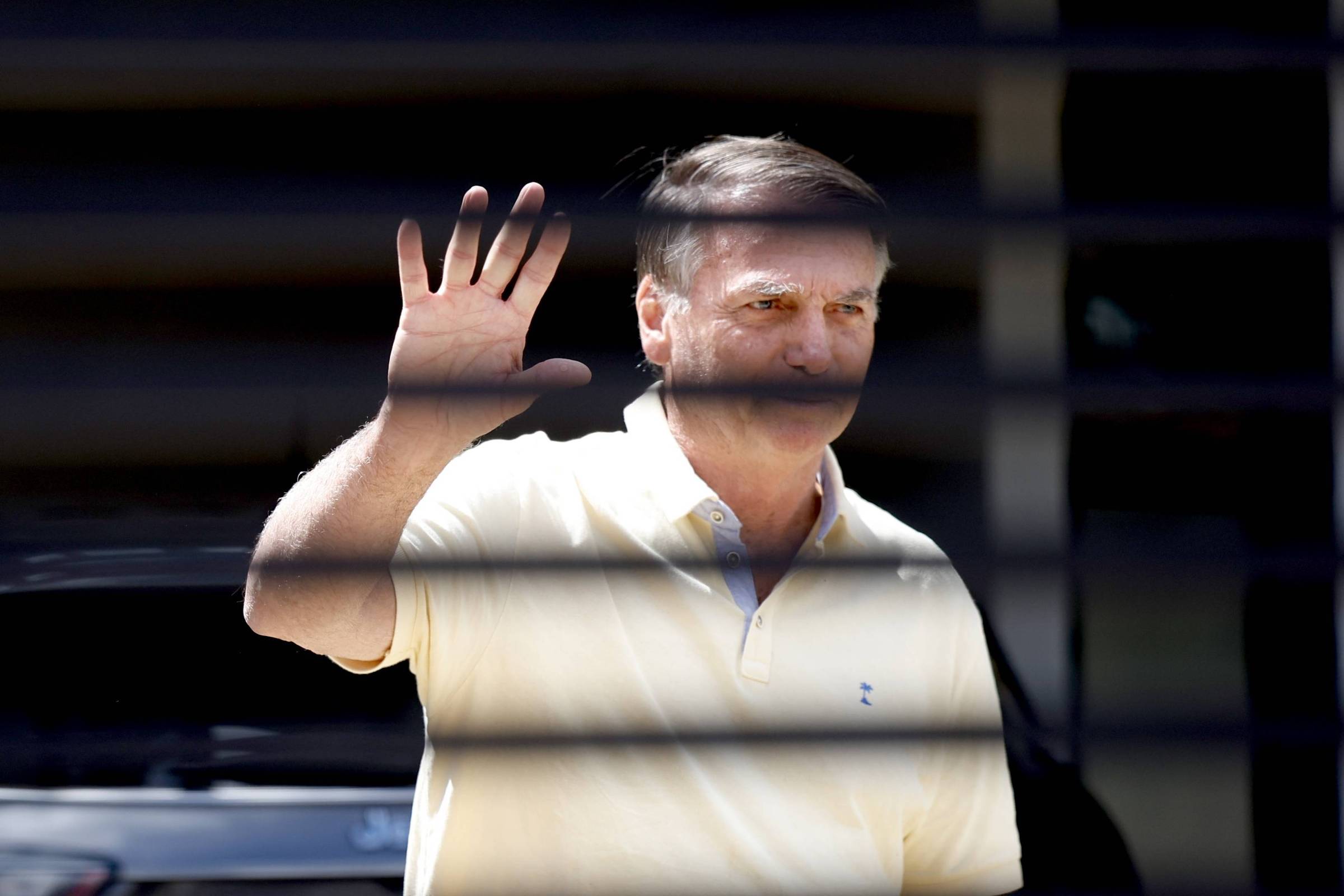 Moraes autoriza Bolsonaro a receber visitas para festa de 15 anos da filha