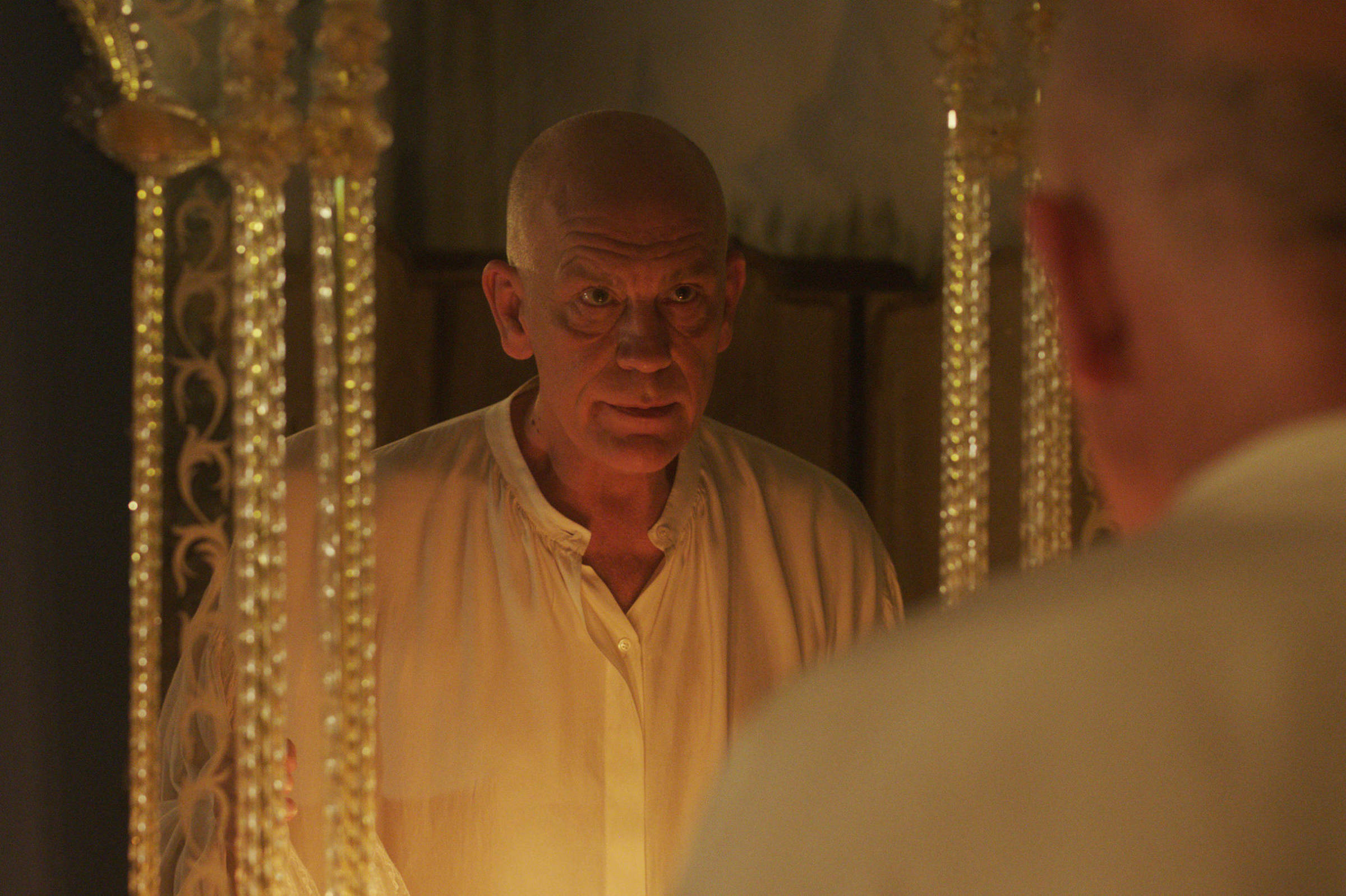 John Malkovich se apresenta na Sala São Paulo em concerto encenado, em 2026