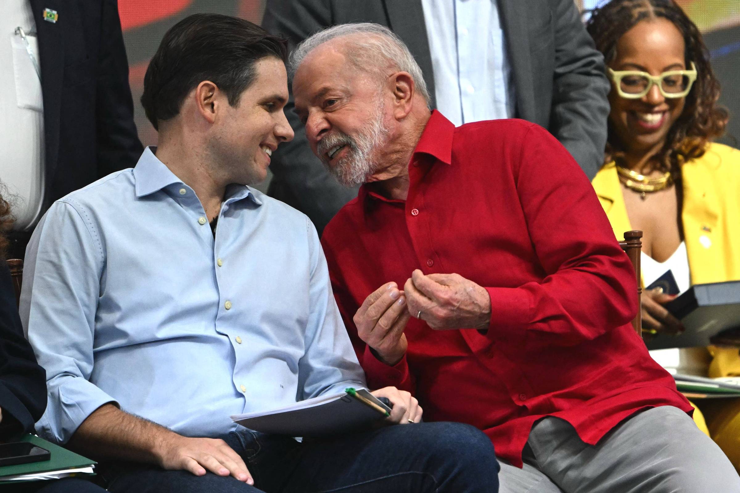 Lula encara o centrão