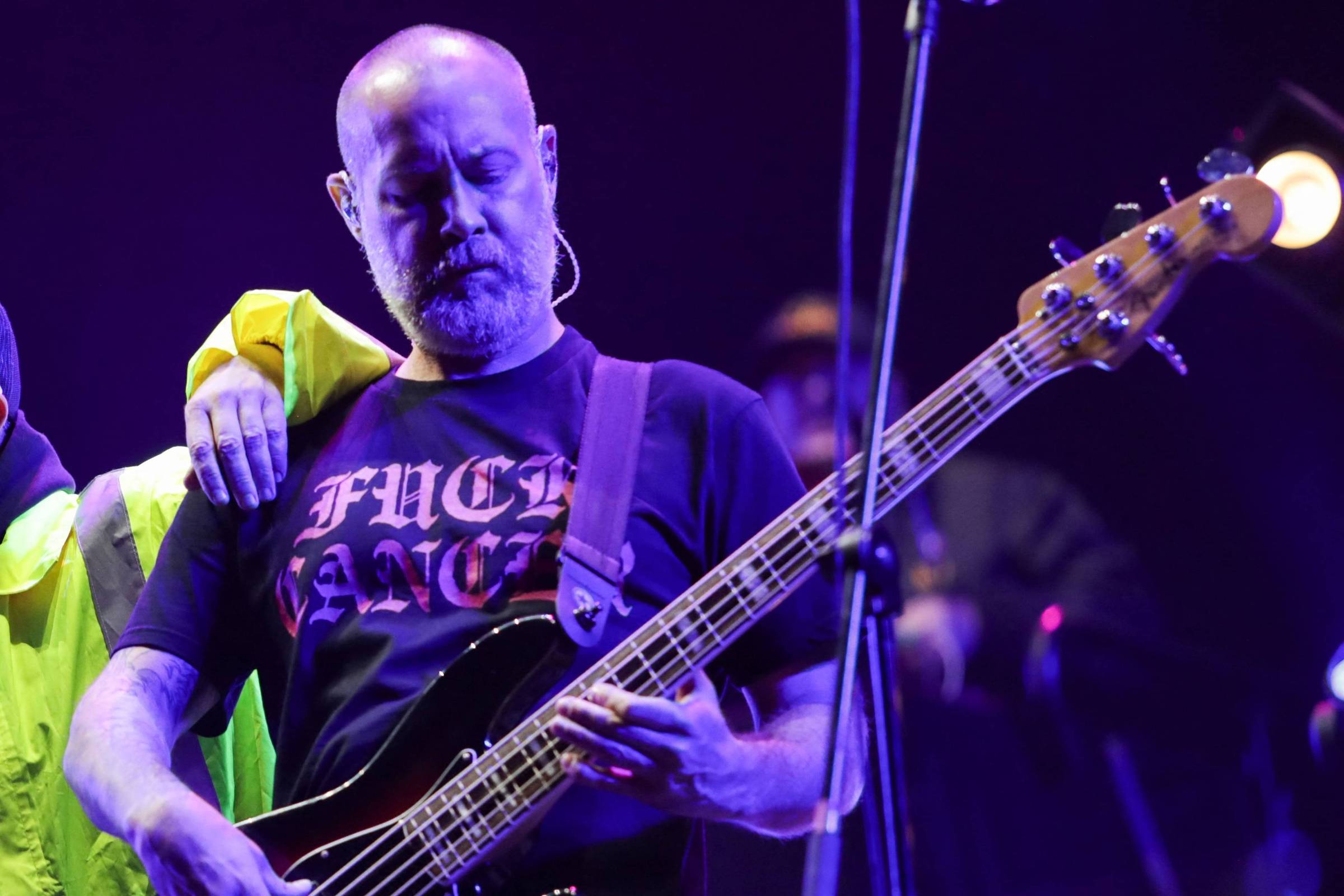 Morre Sam Rivers, baixista e cofundador da banda de rock Limp Bizkit, aos 48 anos