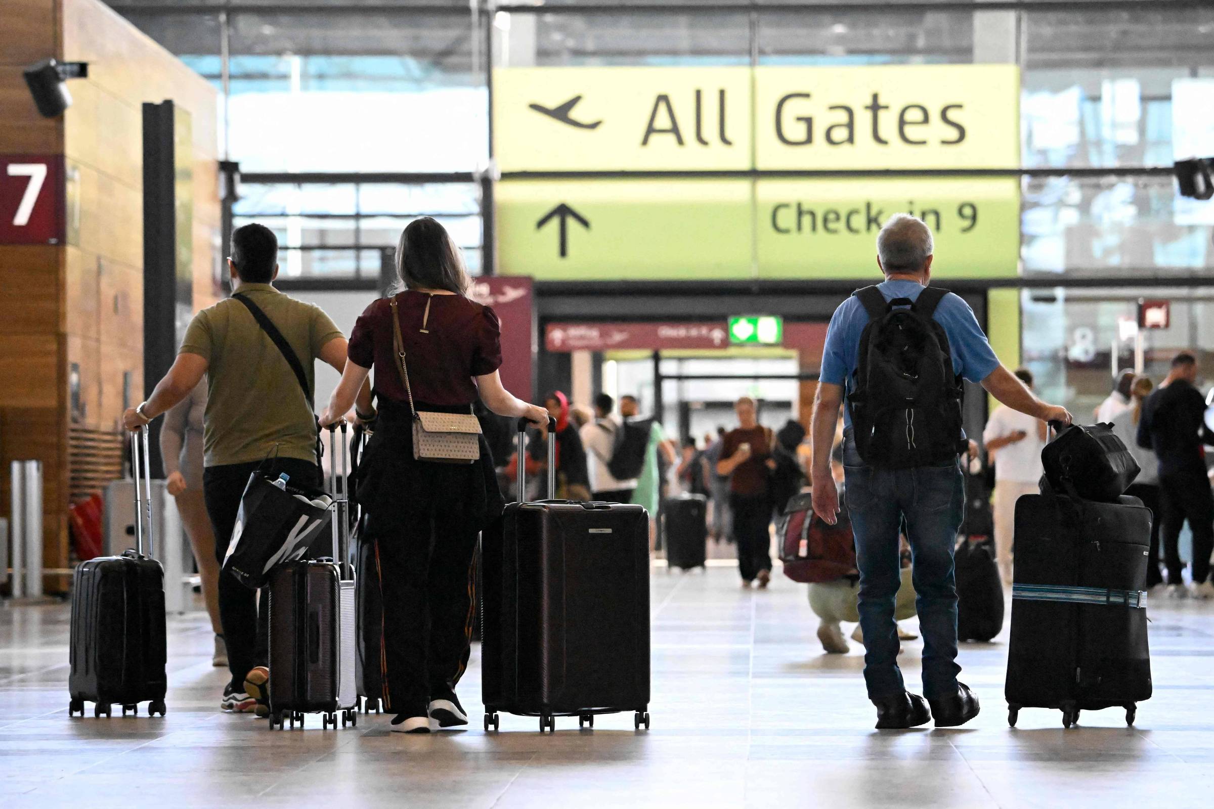 Governos tentam entrar nos negócios das companhias aéreas, diz presidente de entidade do setor