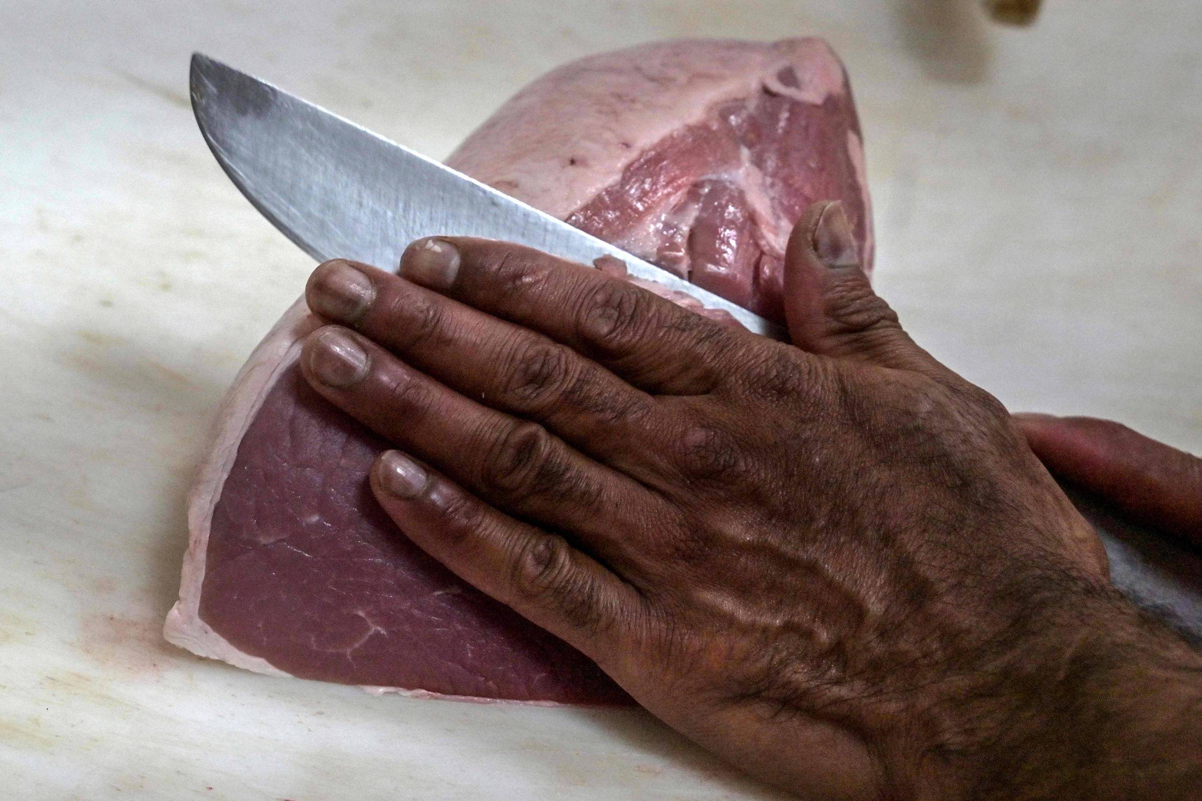 Chineses se comprometeram a comprar carne bovina do Brasil livre de desmatamento, diz ONG