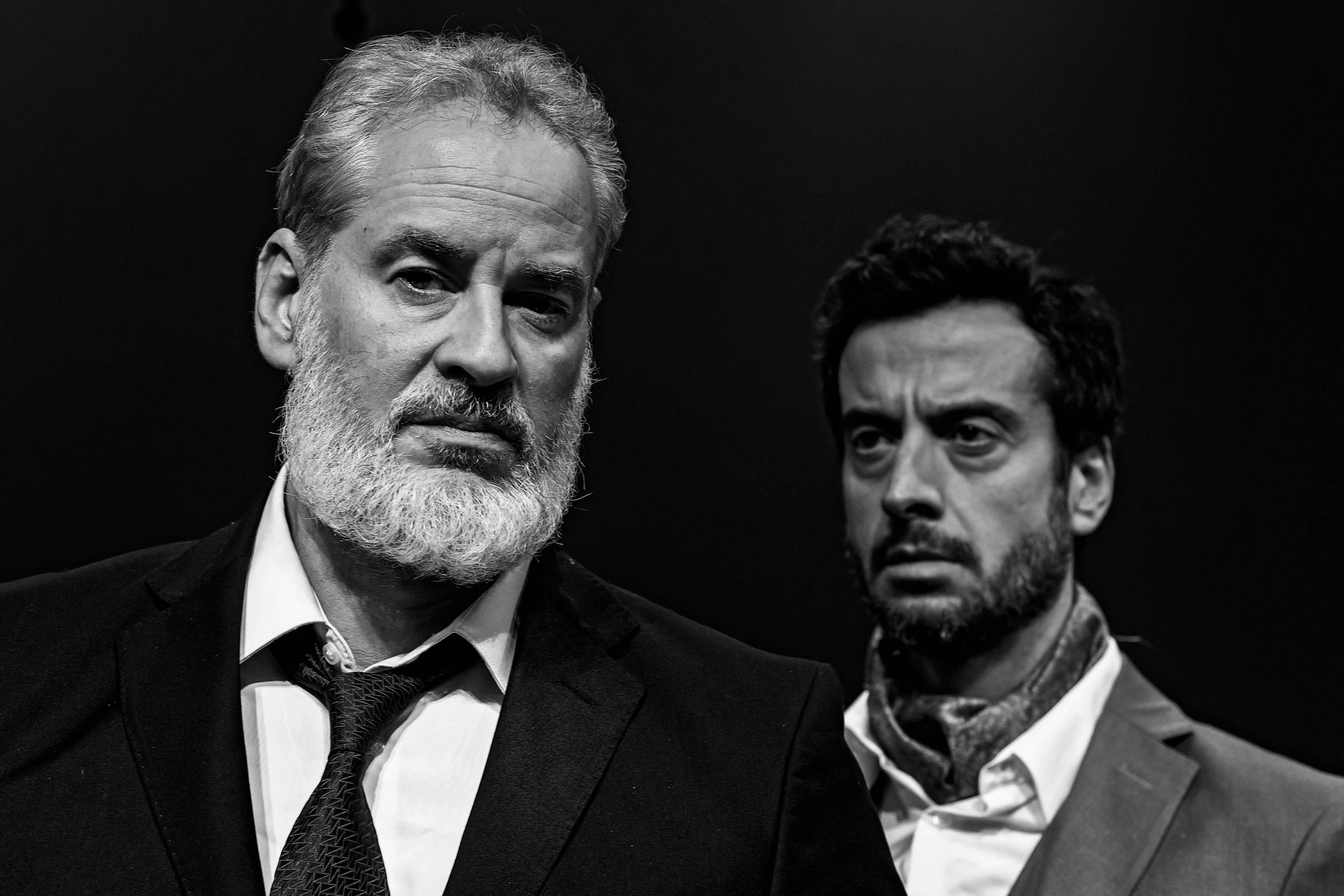 Dan Stulbach humaniza Shylock e questiona justiça em 'O Mercador de Veneza'