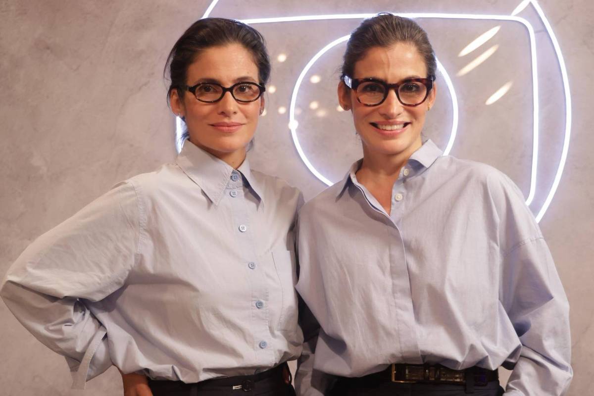 Renata Vasconcellos e gêmea; Tralli e Ticiane: Elenco da Globo grava vinheta de fim de ano em família