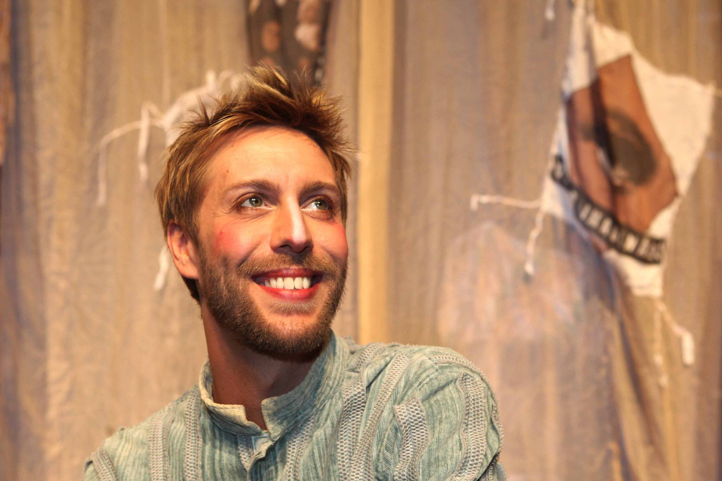 Morre Fernando Fecchio, ator e bailarino da trupe Os Parlapatões, aos 45 anos