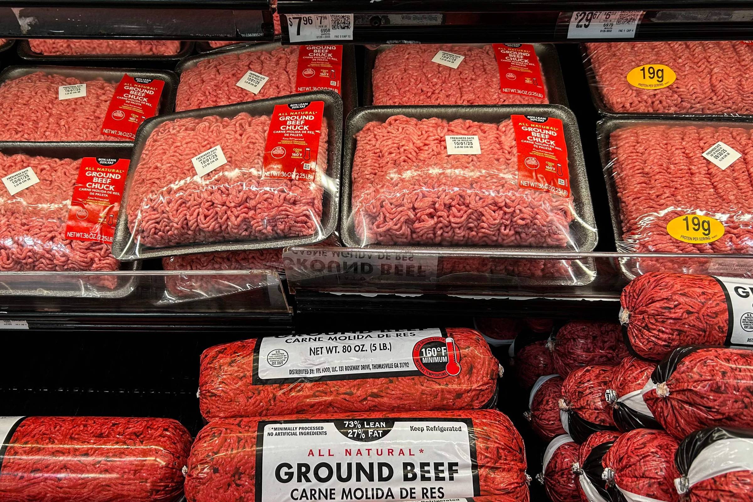 Custo da carne faz porções ficarem menores e mais caras em restaurantes nos EUA e no Reino Unido