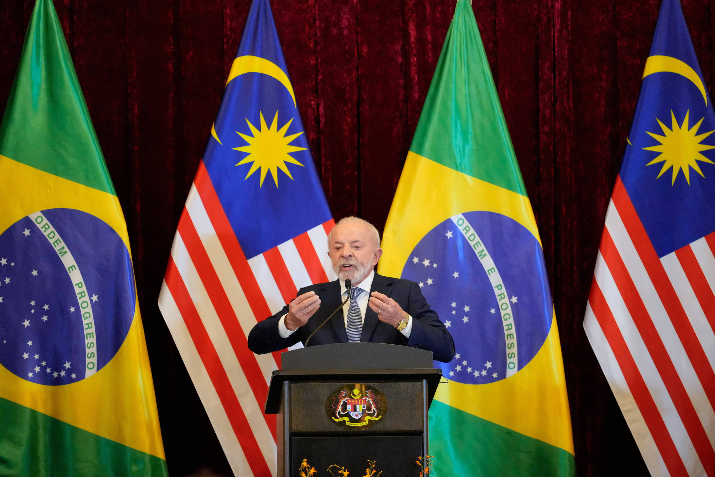 Pode ficar certo que vai ter uma solução, diz Lula sobre aceno de Trump a retirar tarifas