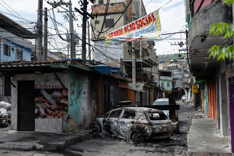 Governadores de direita em reunião discuten estratégicas em meio à crise de segurança no Rio de Janeiro.