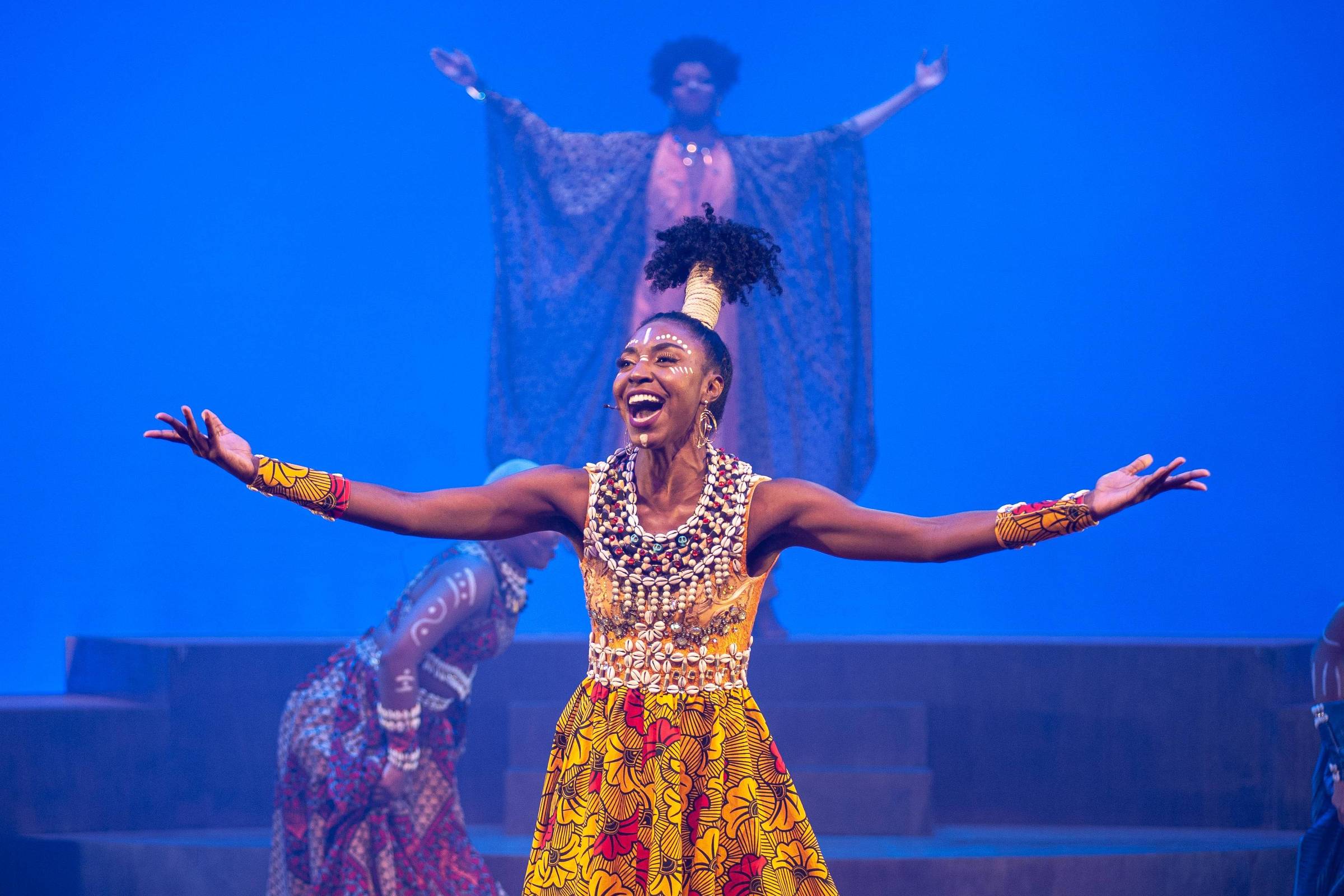 Alcione participa da estreia do musical 'Vozes Negras' em São Paulo; veja agenda de teatro