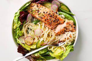 Sesame salmon noodle bowls with ponzu. Food styled by Spencer Richards. (Rachel Vanni/The New York Times)