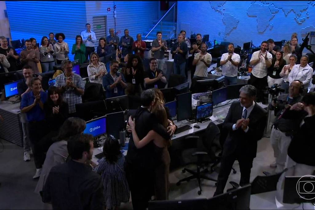 William Bonner teve despedida com 21 minutos a mais que Cid Moreira no JN