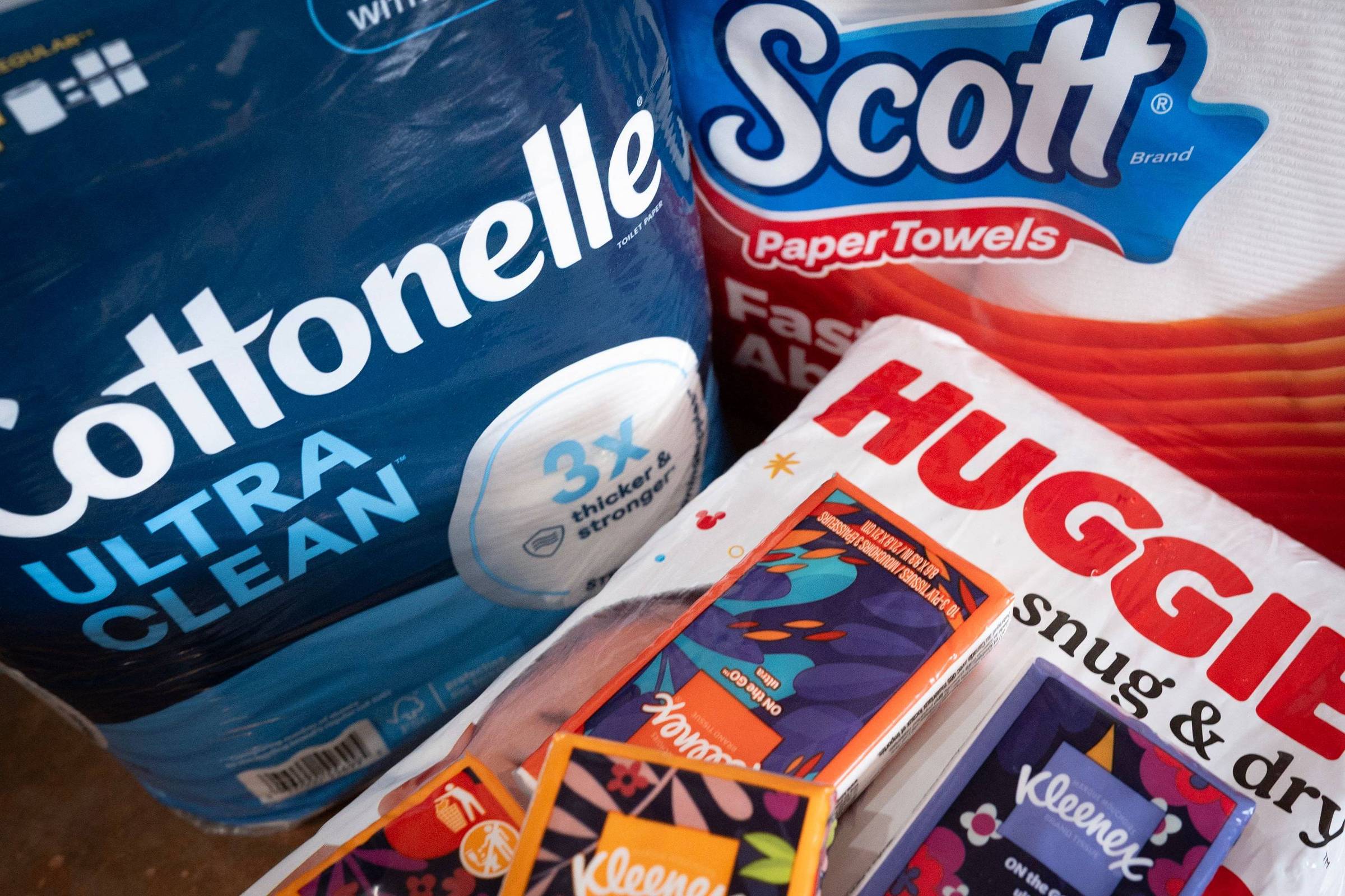 Kimberly-Clark, dona da Huggies, compra detentora do Band-Aid e Sempre Livre por US$ 49 bilhões