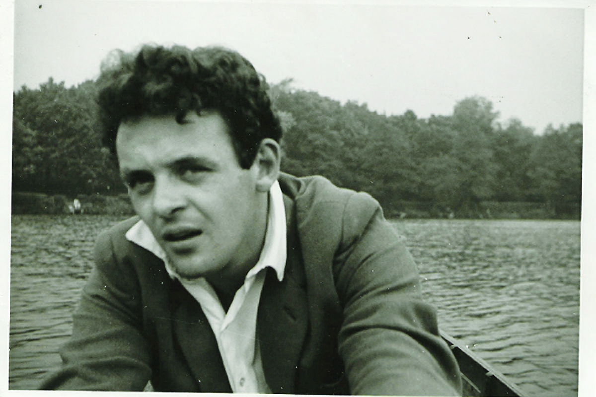 Anthony Hopkins conta como desafiou pai, ficou sóbrio e encontrou Deus