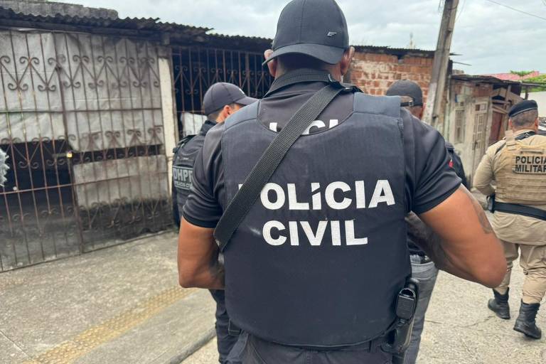 Suspeitos detidos em operação policial na Bahia