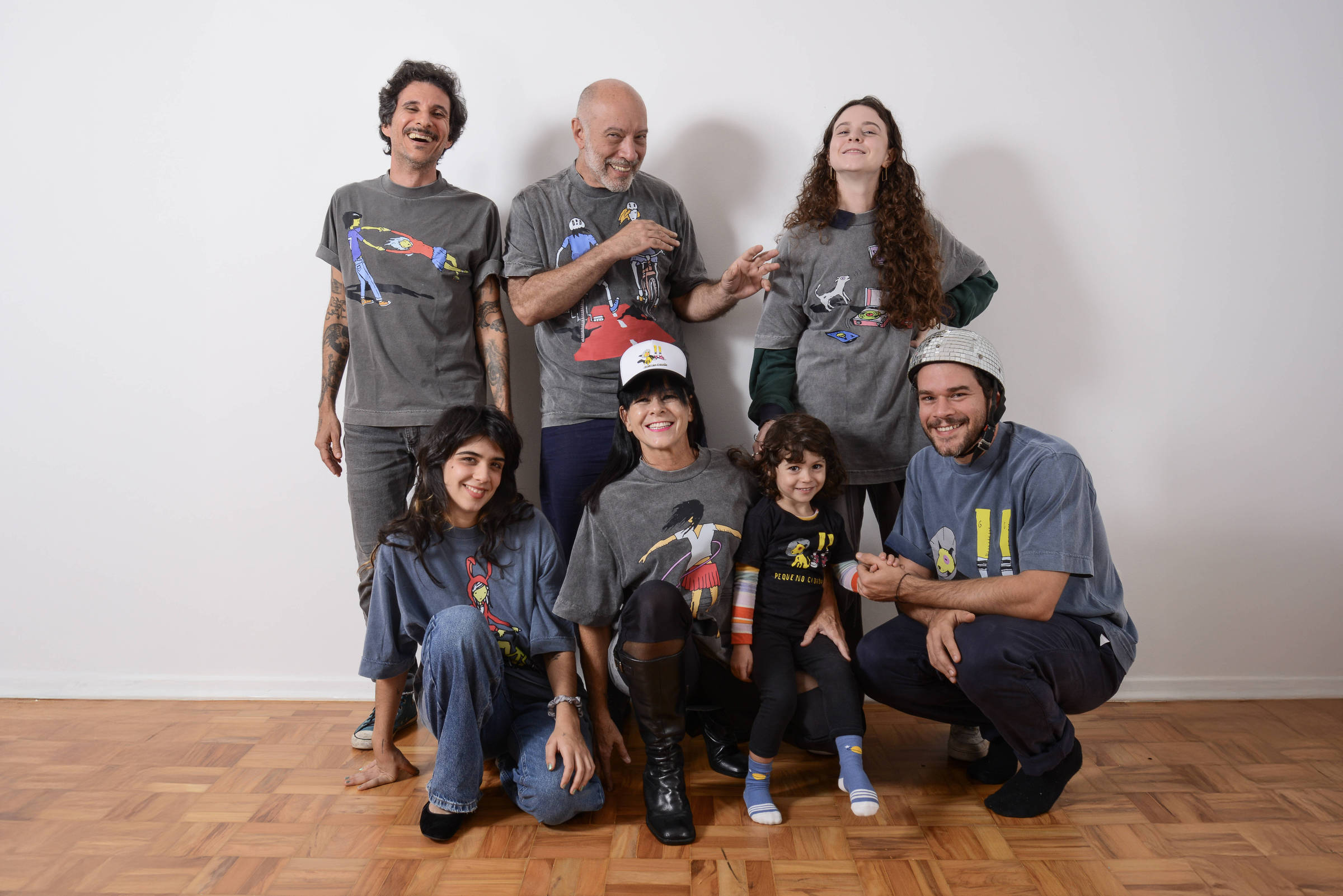 Pequeno Cidadão lança single 'Avô e Avó' e celebra nova fase com avós roqueiros