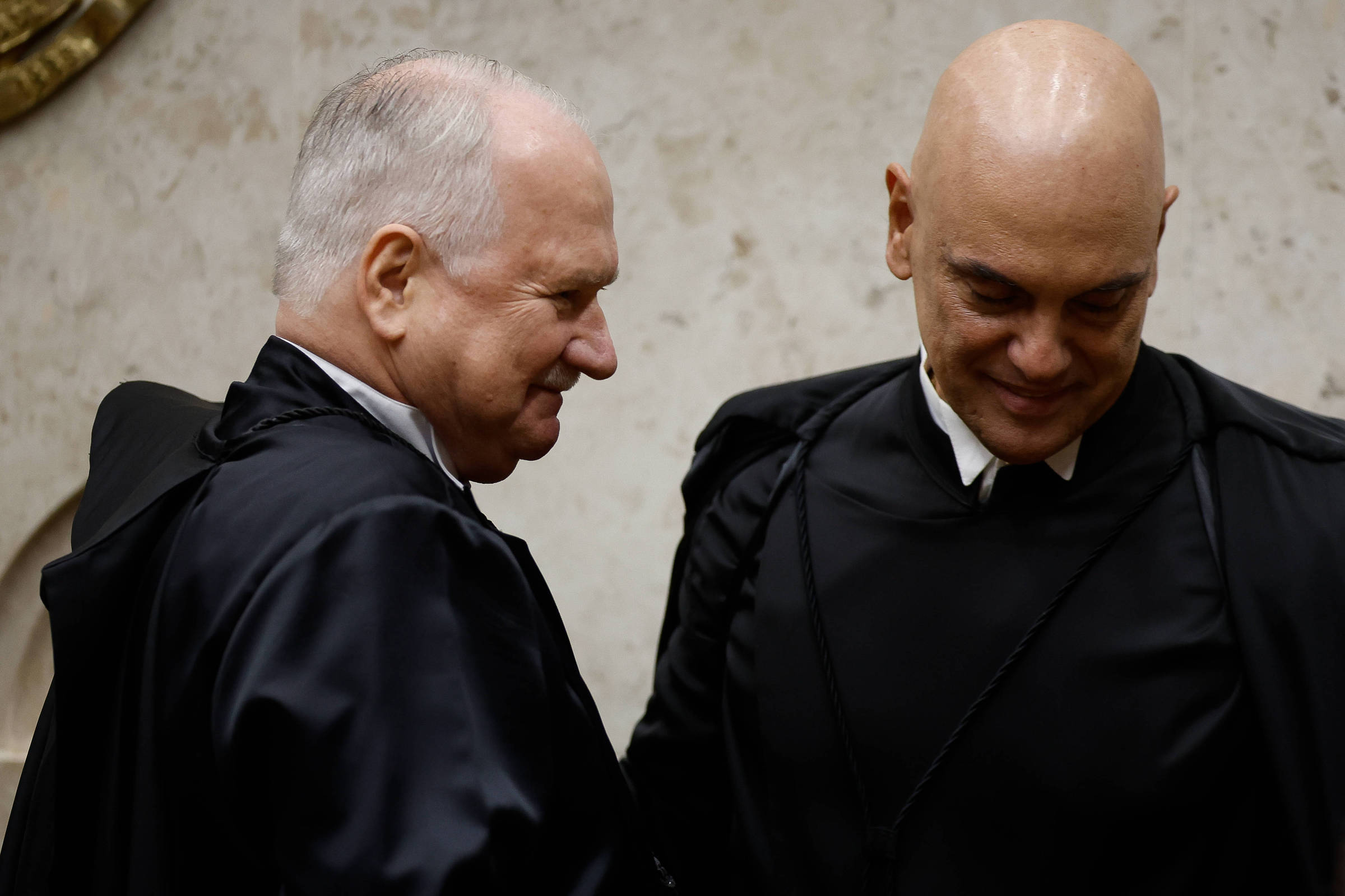 Fachin viaja a Belém para COP30 e Moraes estreia na Presidência das sessões do STF