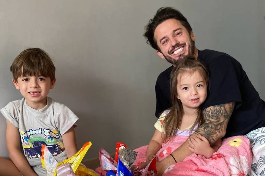 Licença-paternidade de 20 dias ainda é insuficiente, dizem pais solo e mães