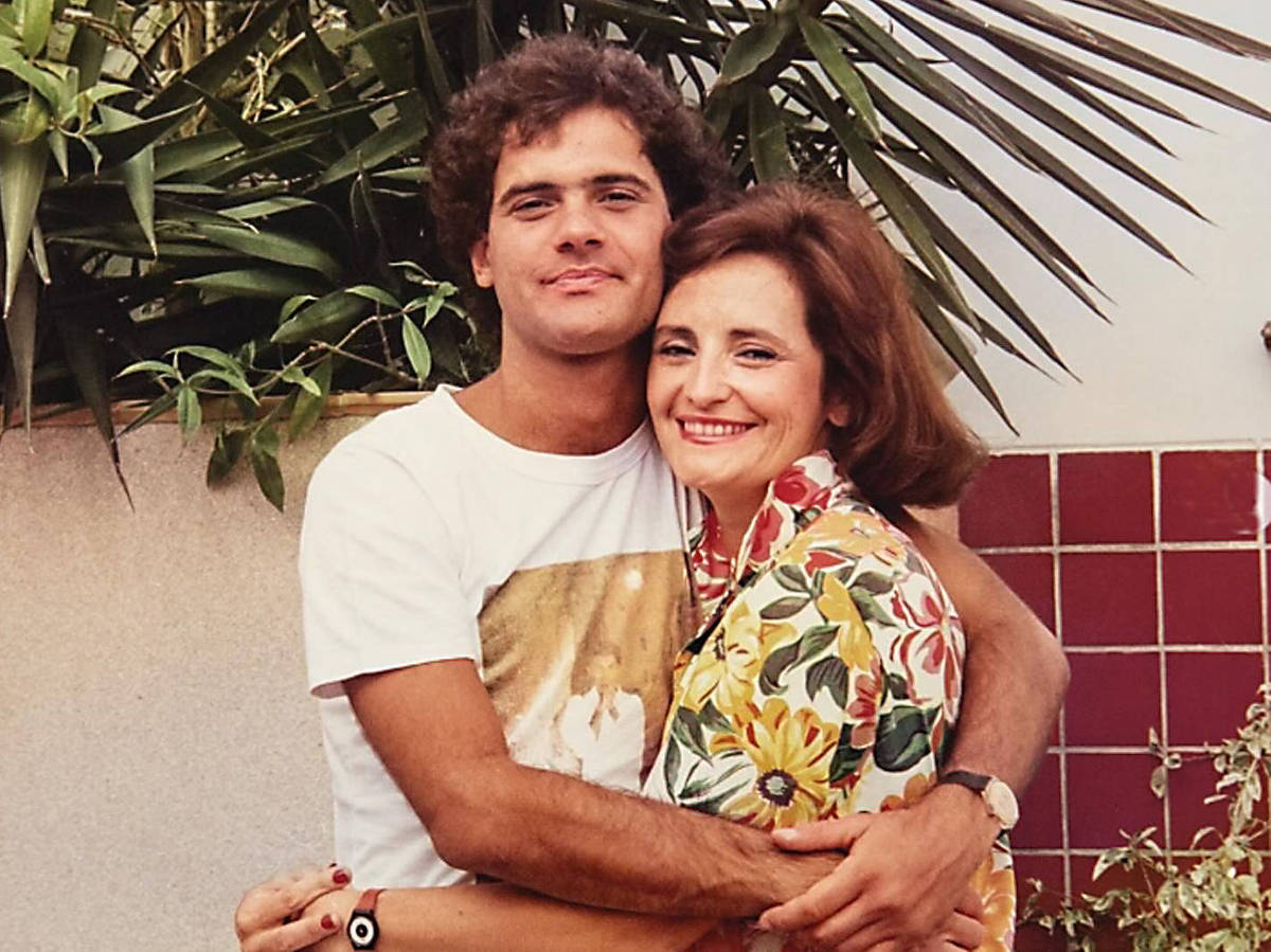 Cantor Cazuza com sua mae Lucinha Araujo.Credito Cazuza Ooficial no Instragram DIREITOS RESERVADOS. NÃO PUBLICAR SEM AUTORIZAÇÃO DO DETENTOR DOS DIREITOS AUTORAIS E DE IMAGEM