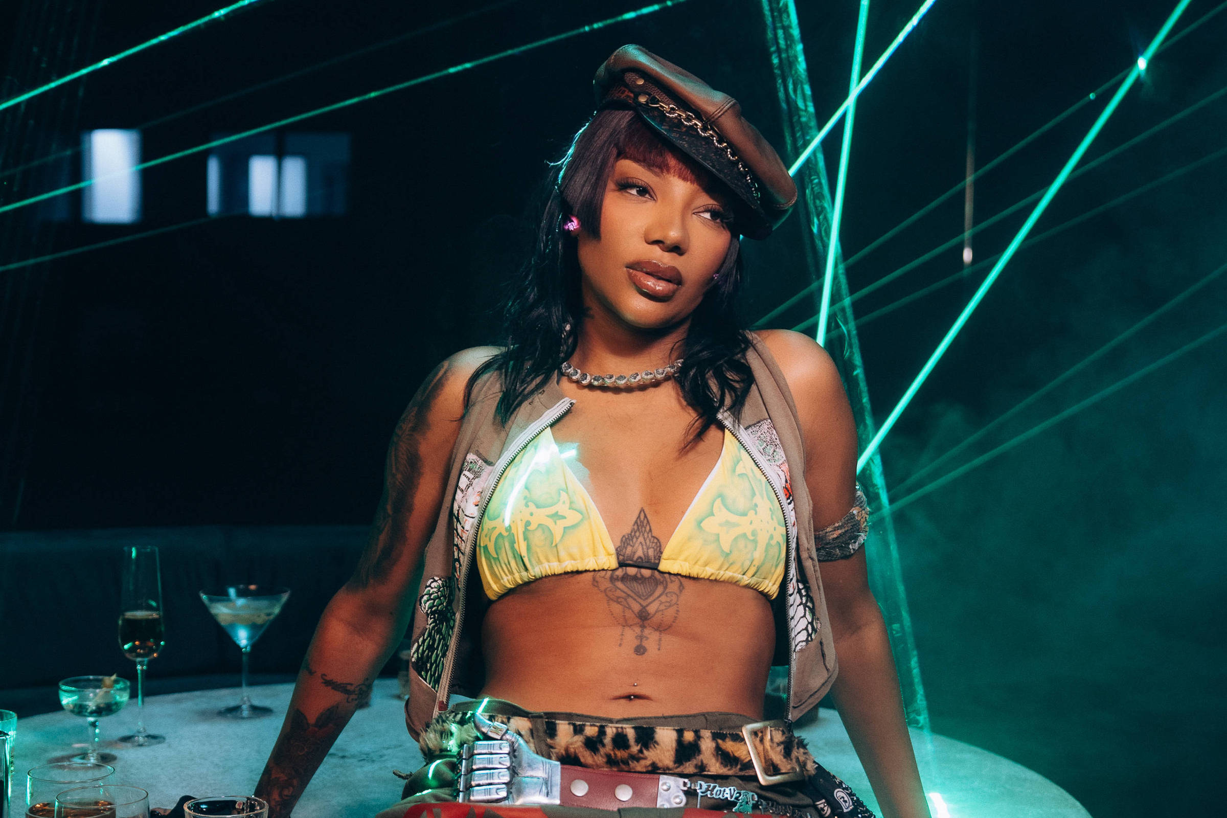 Novo álbum de Ludmilla é coleção de baladas R&B sem a menor graça