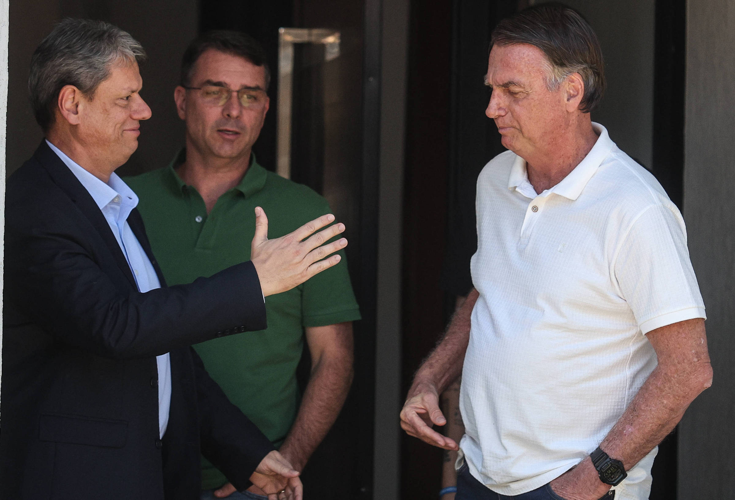 Tarcísio diz que gratidão a Bolsonaro não prescreve e exalta harmonia entre Poderes em SP