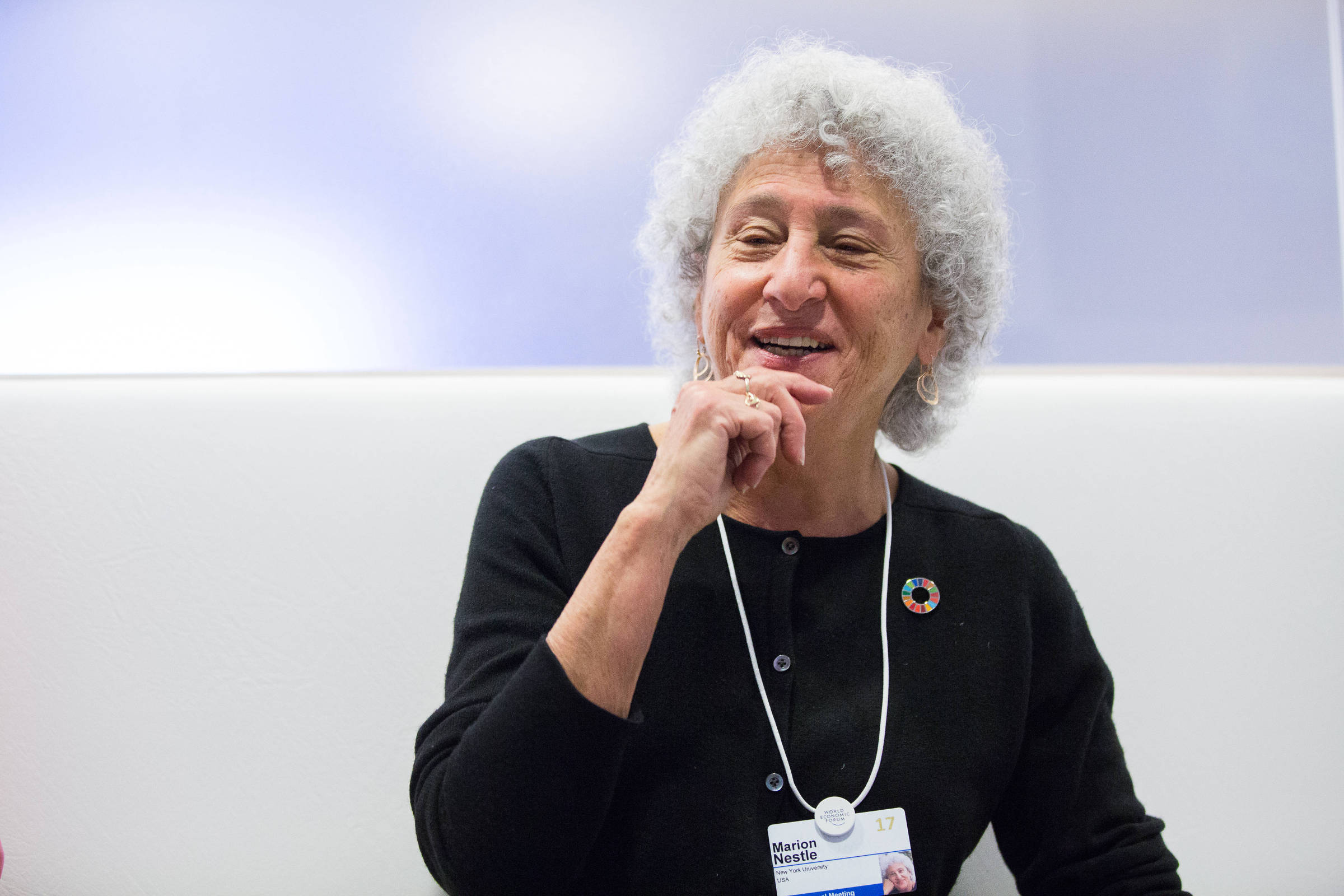 Saiba o que Marion Nestle, uma das principais especialistas em nutrição do mundo, come aos 89 anos