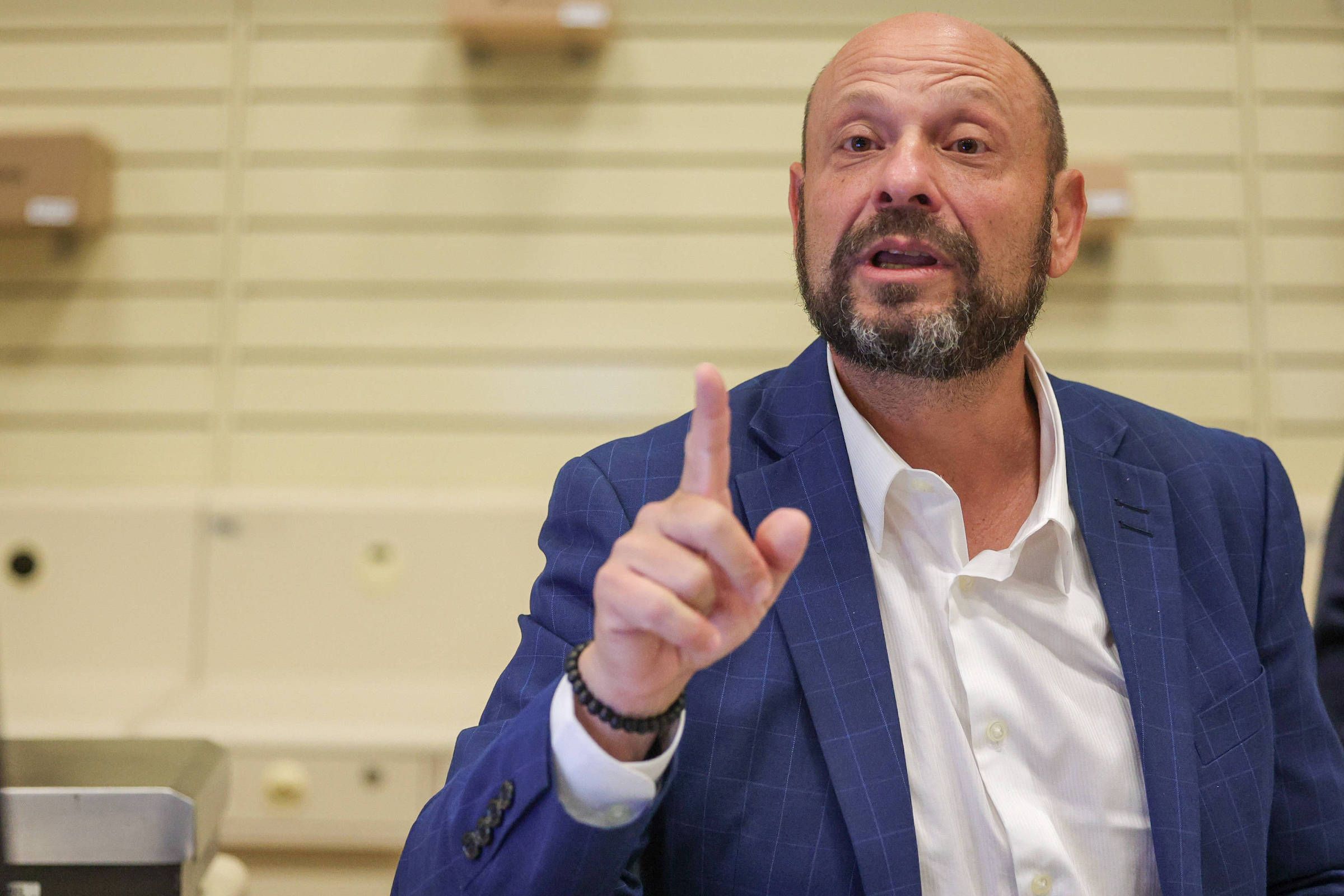 Fila de novos pedidos do INSS cresce 10% ao mês desde maio, diz presidente do órgão