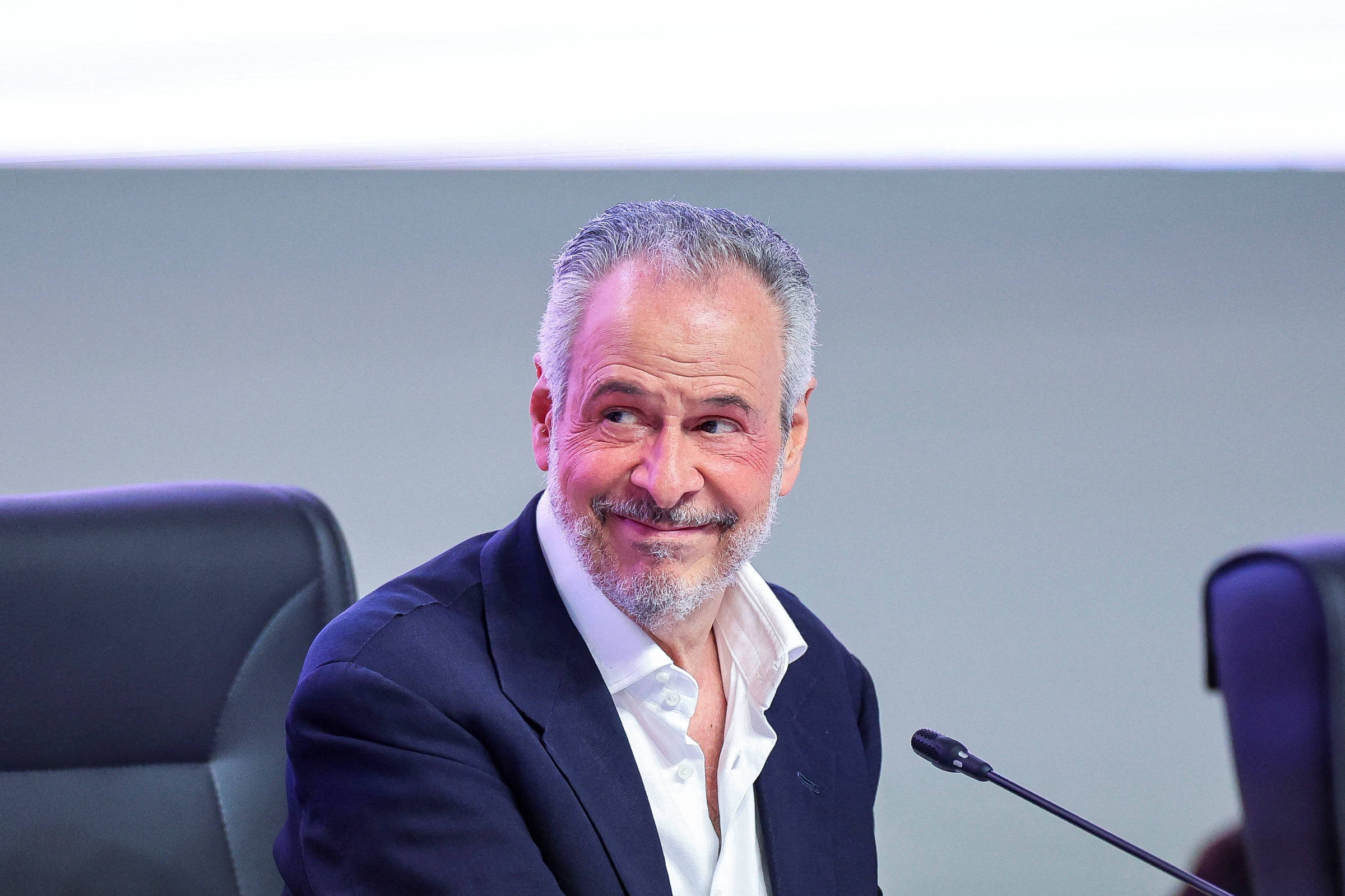 Brasil consegue acordo e evita que COP30 trave na largada