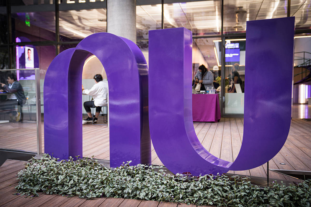 Nubank pode demitir por justa causa após briga sobre fim do home office? Entenda