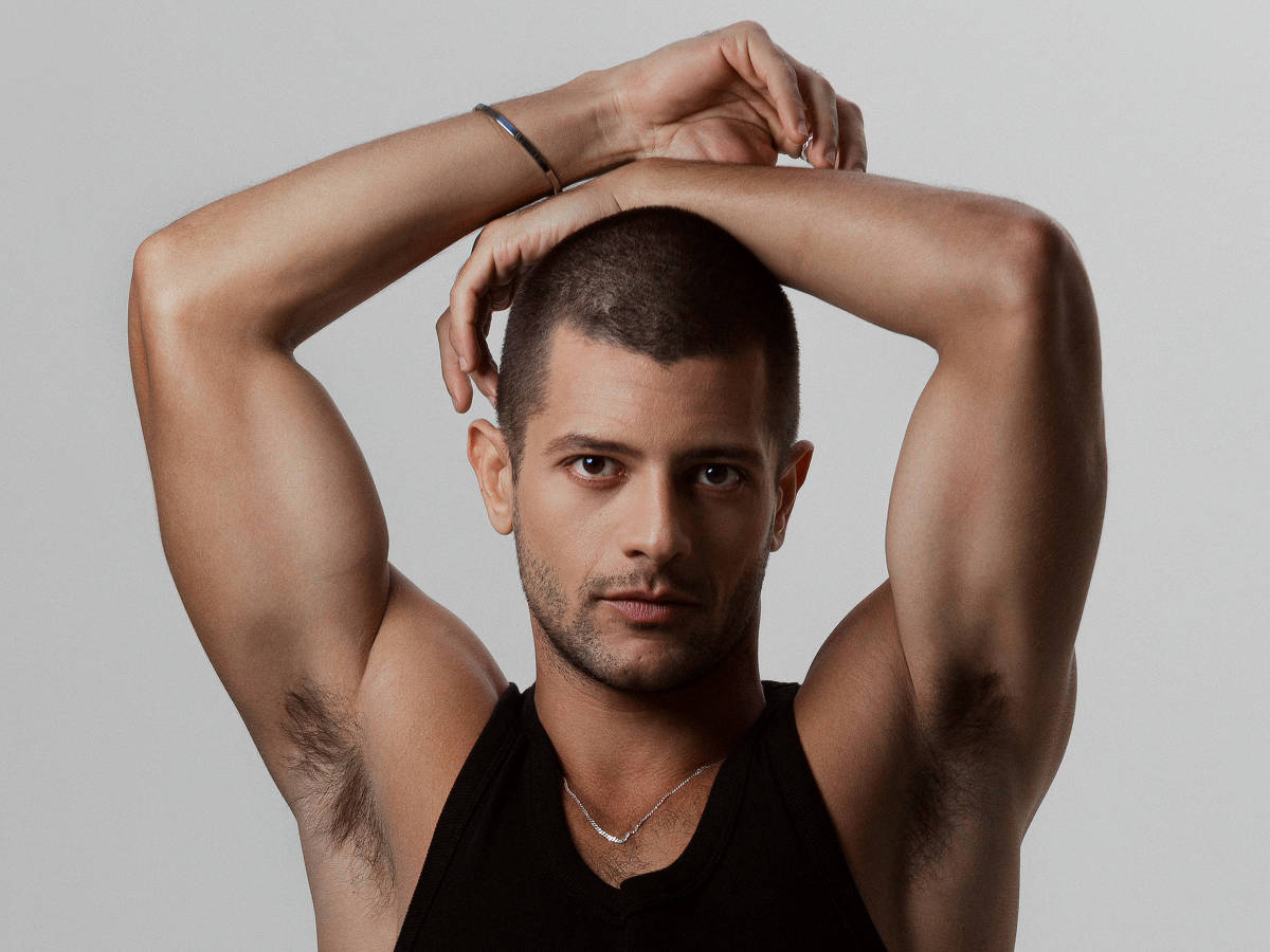 Kelner Macêdo, que vive Cristian Cravinhos na série 'Tremembé'