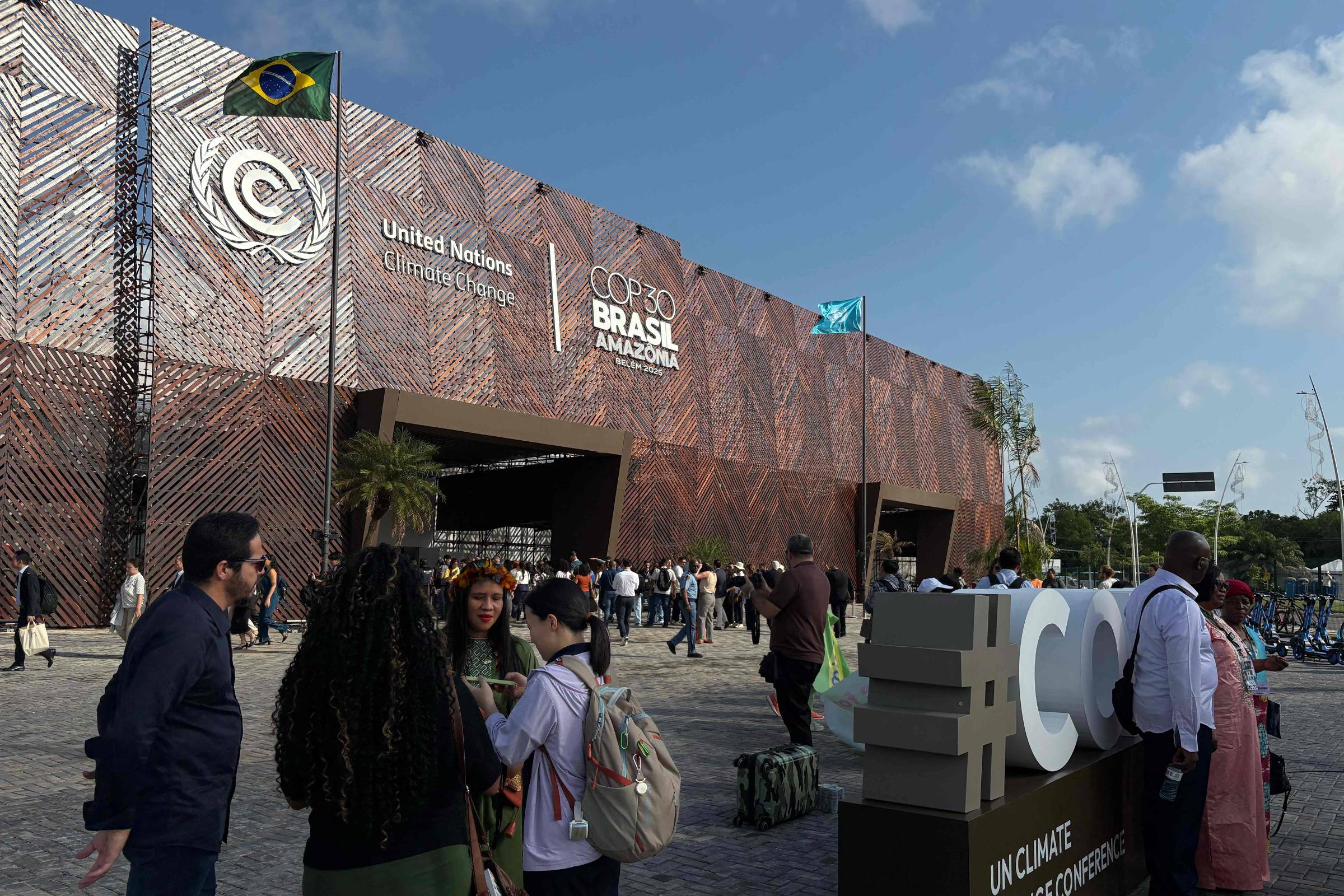 África freia avanço de negociação sobre adaptação, prioridade do Brasil na COP30