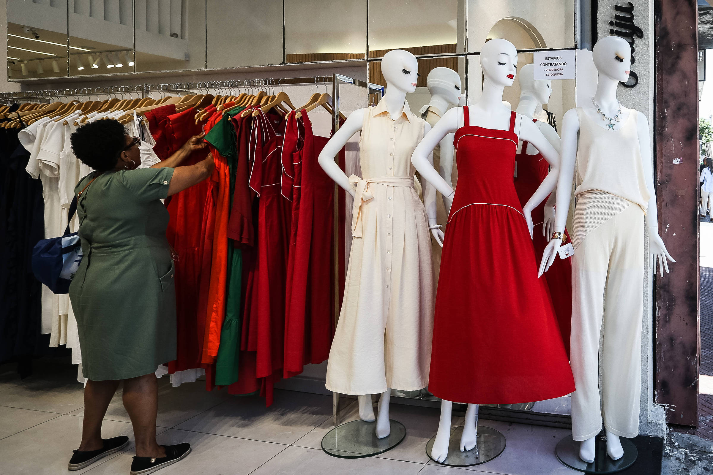 Maioria das lojas do Bom Retiro se rende às vendas online, aponta Censo da região