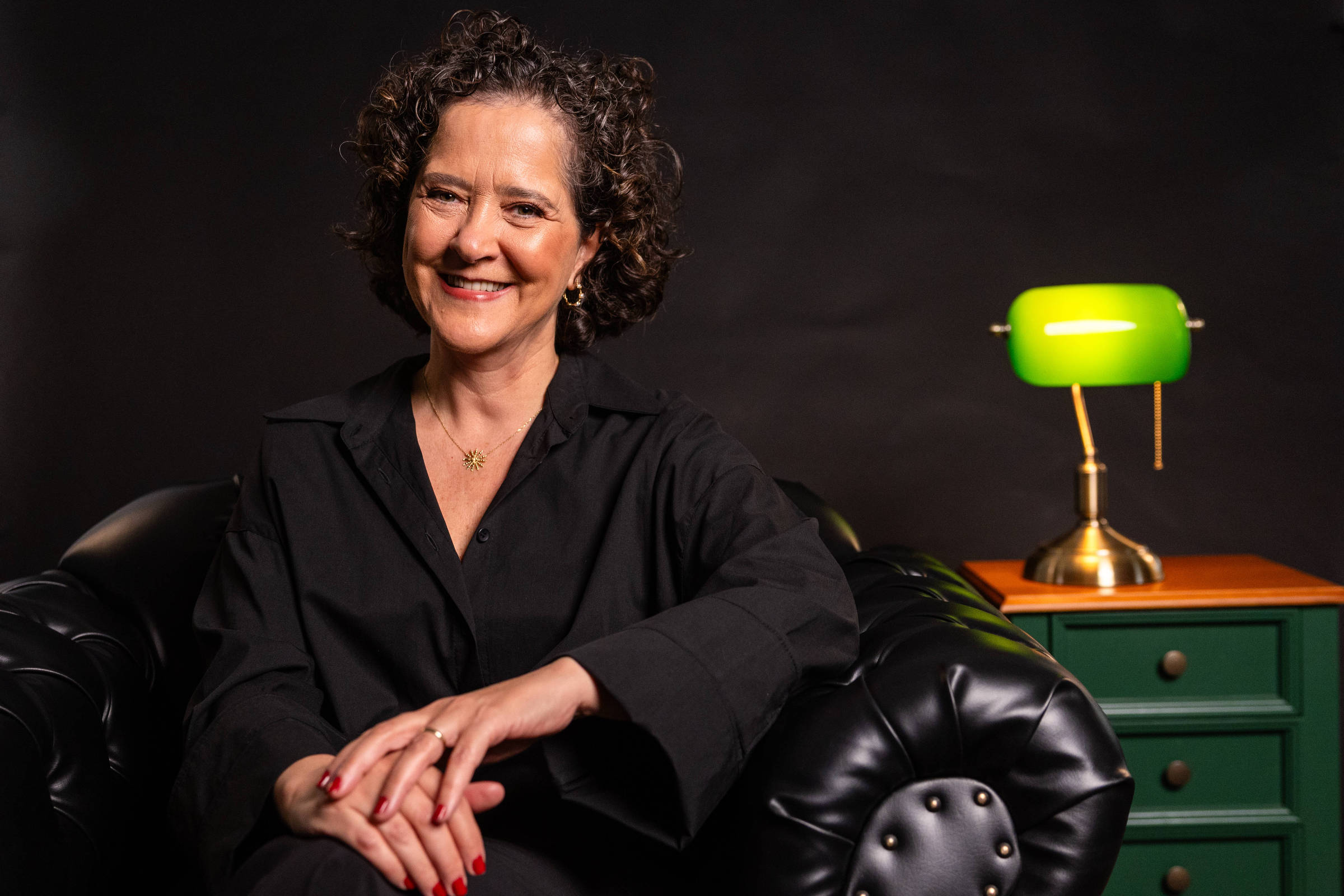 'O livro acontece no leitor', diz Carla Madeira, que estreia curso de escrita na CasaFolha