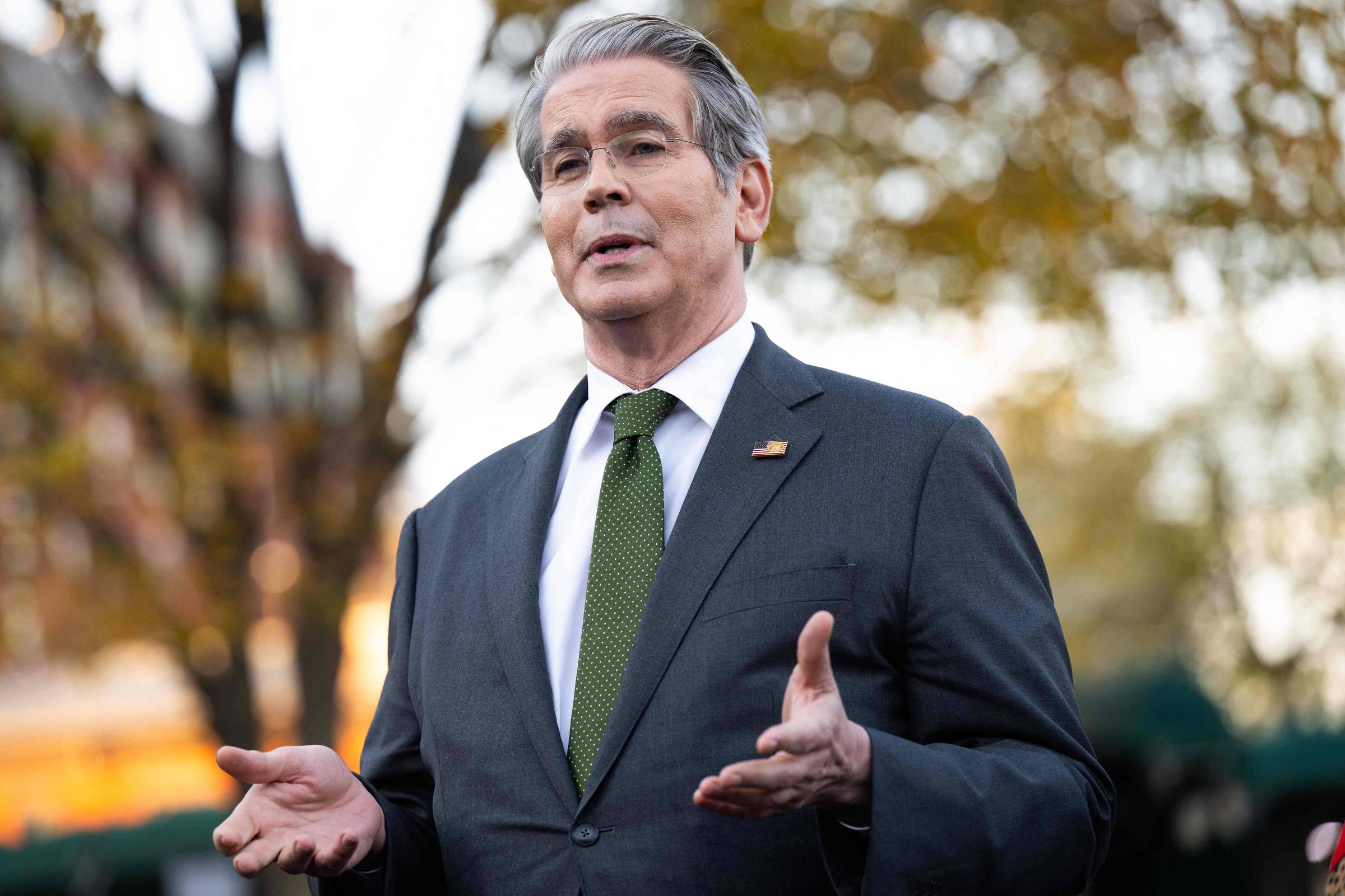 Acordo com China sobre terras raras será concluído até dia 27, diz secretário de Comércio dos EUA