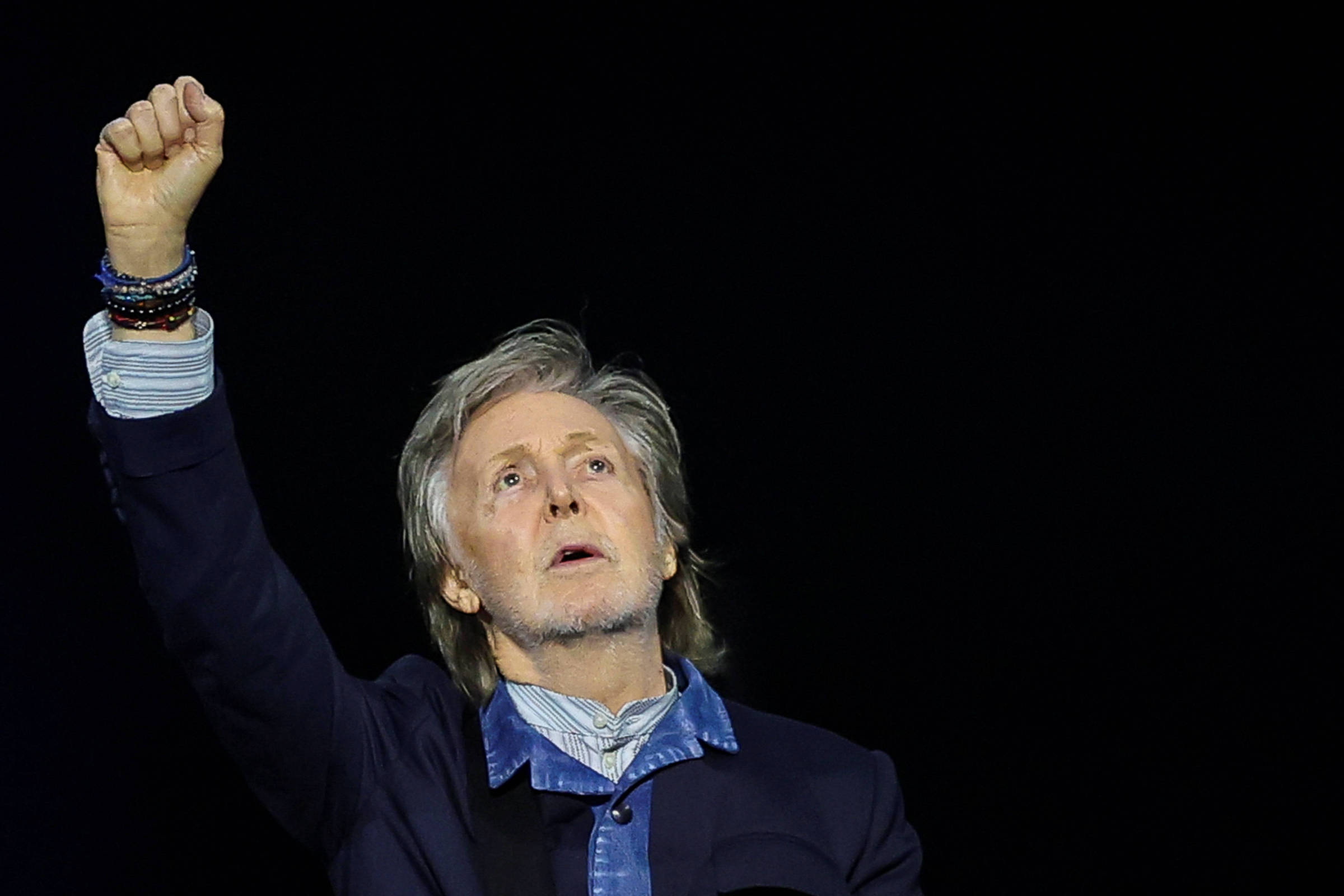 Paul McCartney lança faixa silenciosa em protesto contra IA na música