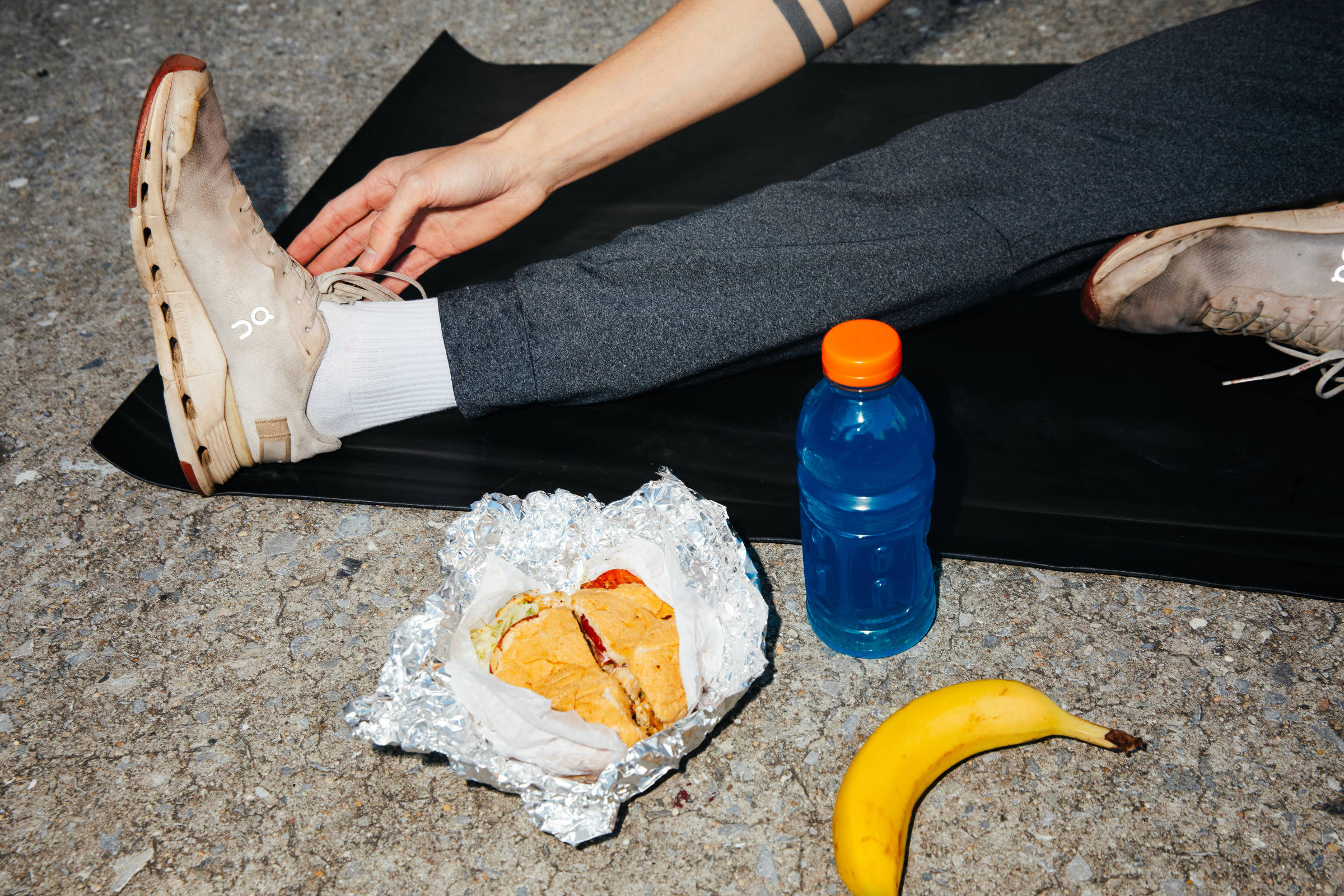 Entenda se você realmente precisa ingerir carboidratos durante o treino