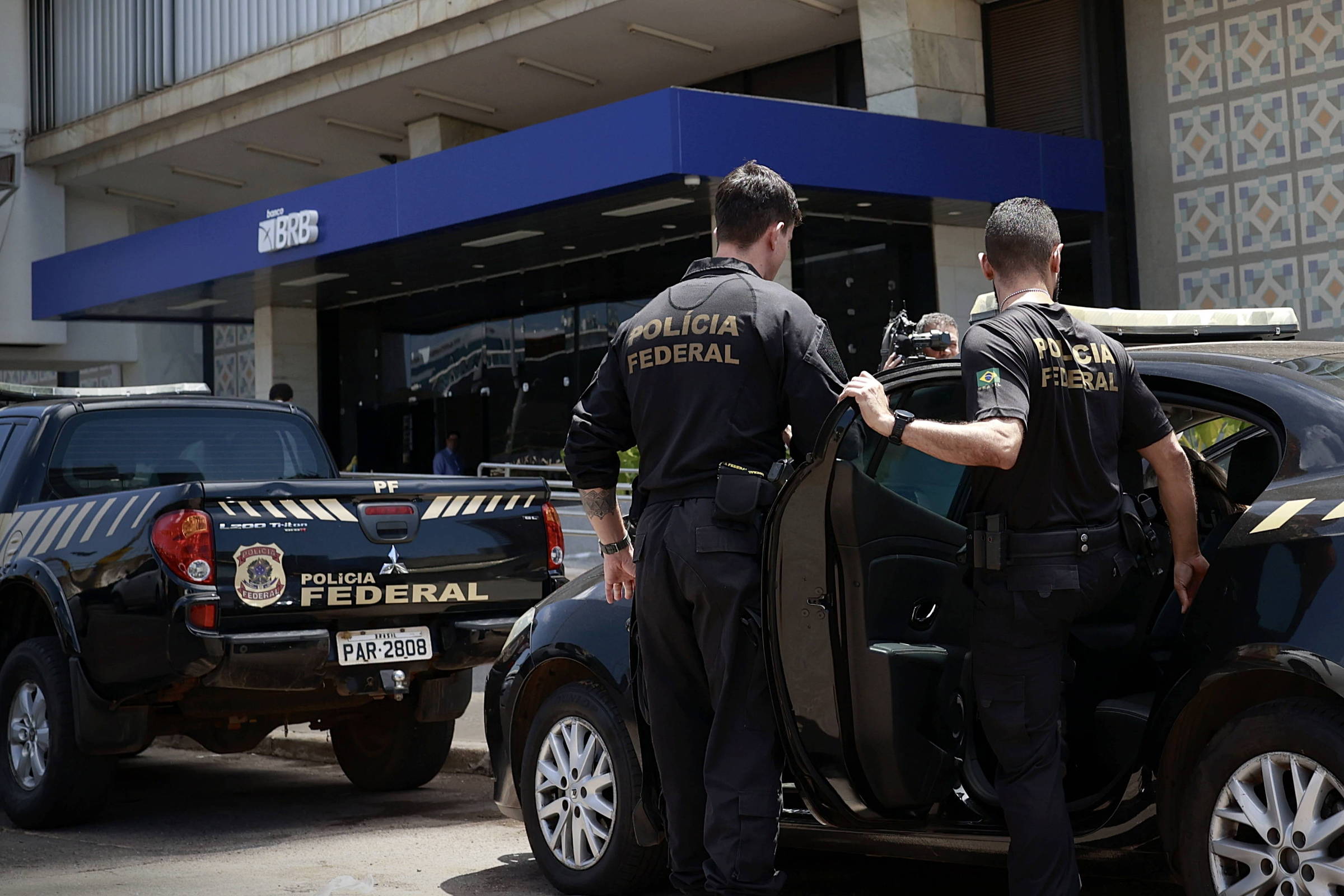 Presidente do BRB é afastado do cargo em investigação sobre Banco Master