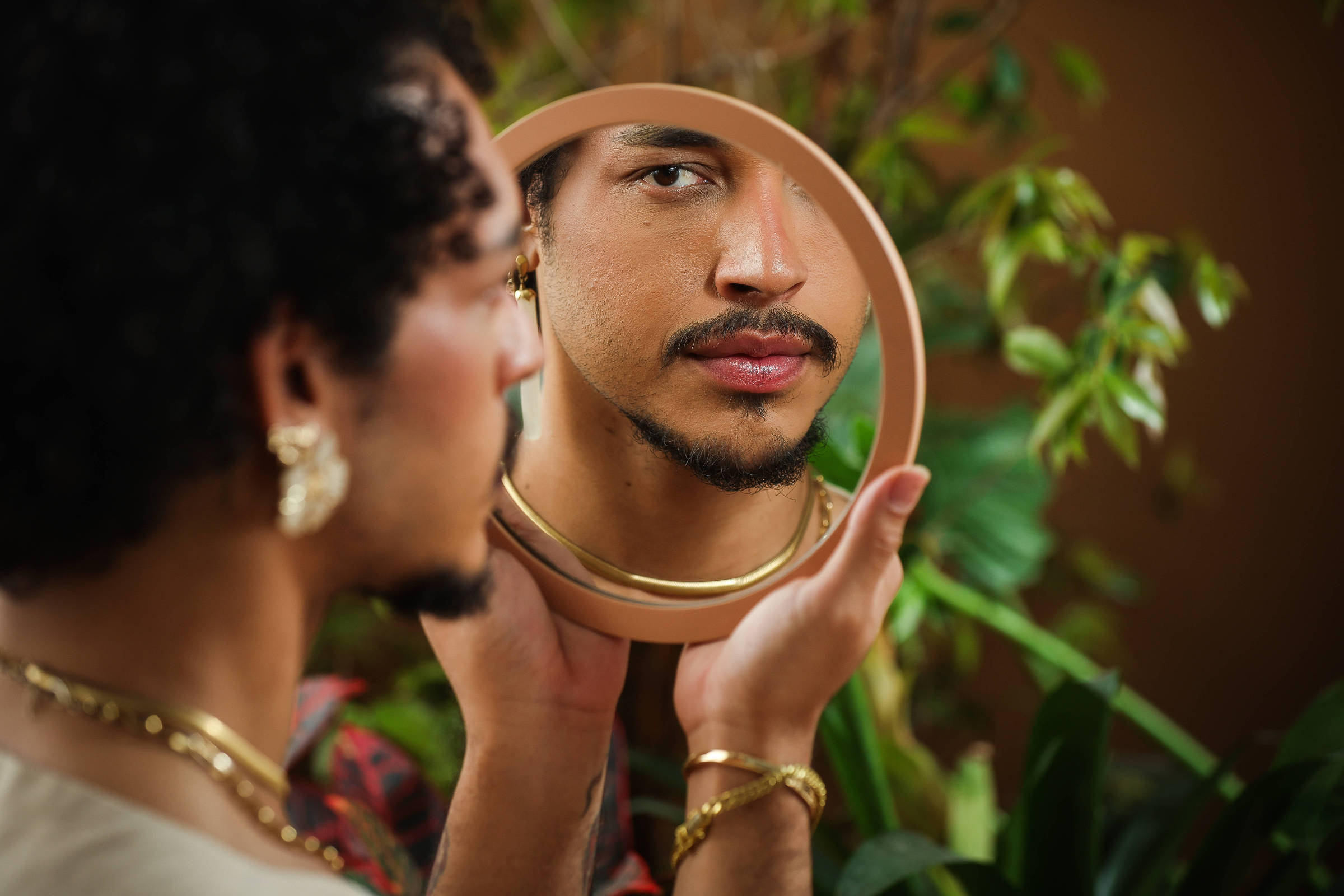 Negros LGBTs falam sobre a dupla discriminação que enfrentam desde a infância