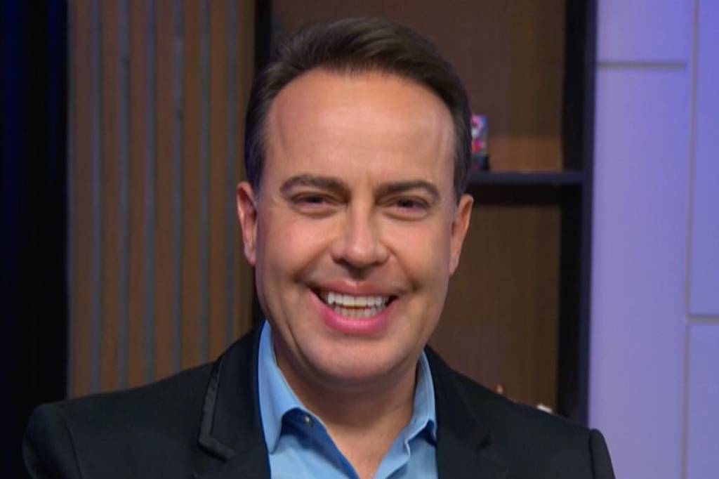 SBT demite principal diretor após um ano e meio depois de briga com apresentadores