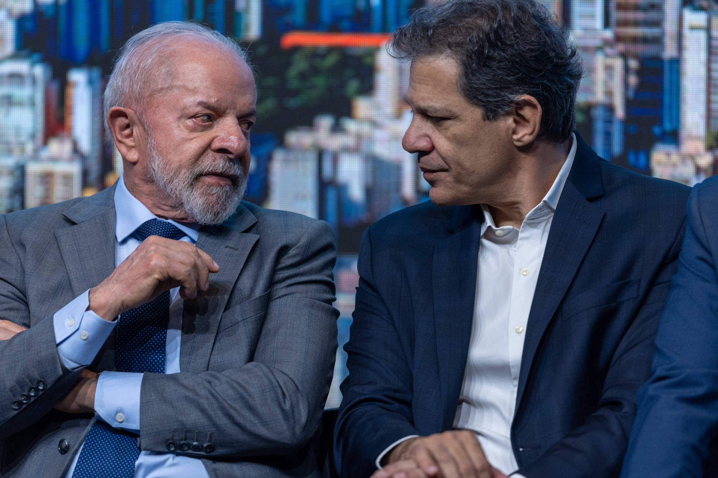 Arcabouço fiscal de Lula perde relevância diante do forte aumento da dívida pública