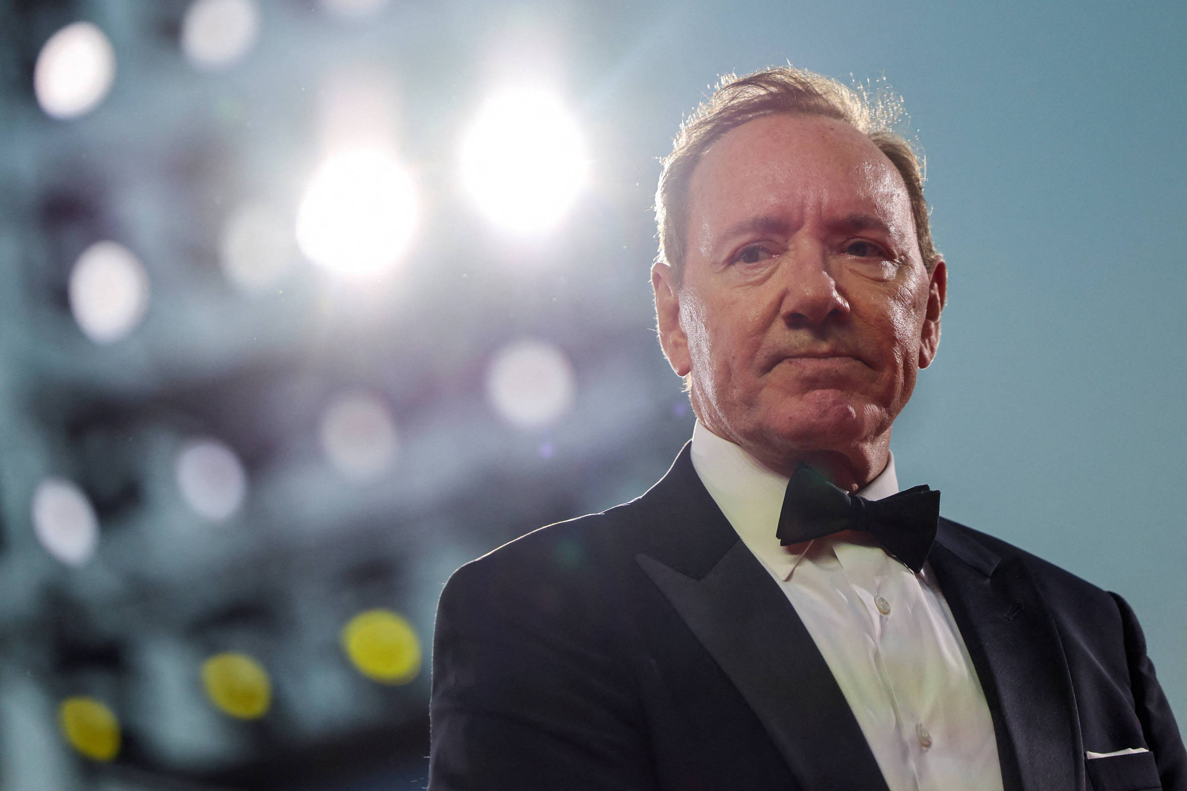 Kevin Spacey diz que teve casa leiloada após acusações de abuso e vive em hotéis