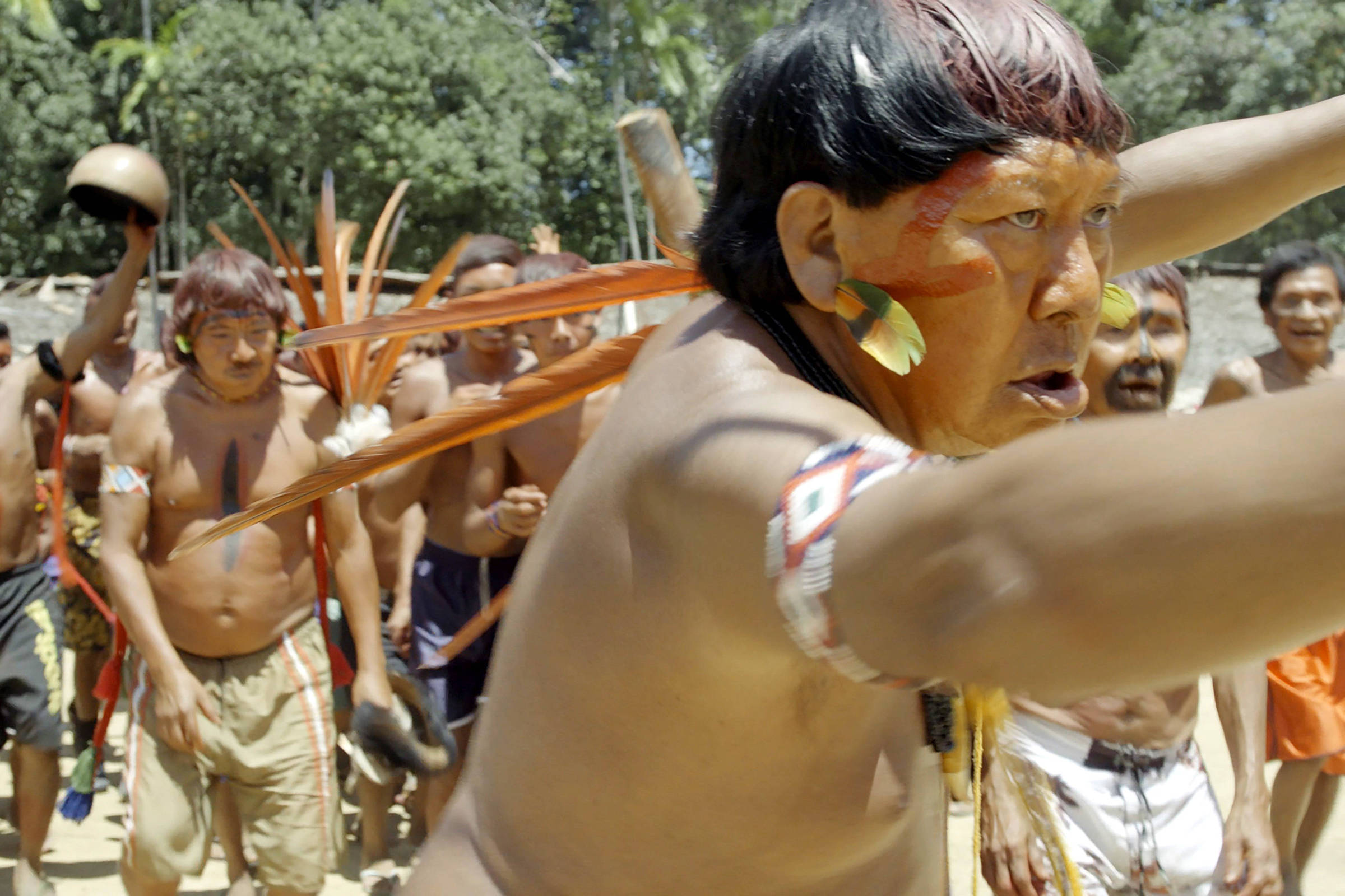 'A Queda do Céu' transmite a sabedoria yanomami ao planeta
