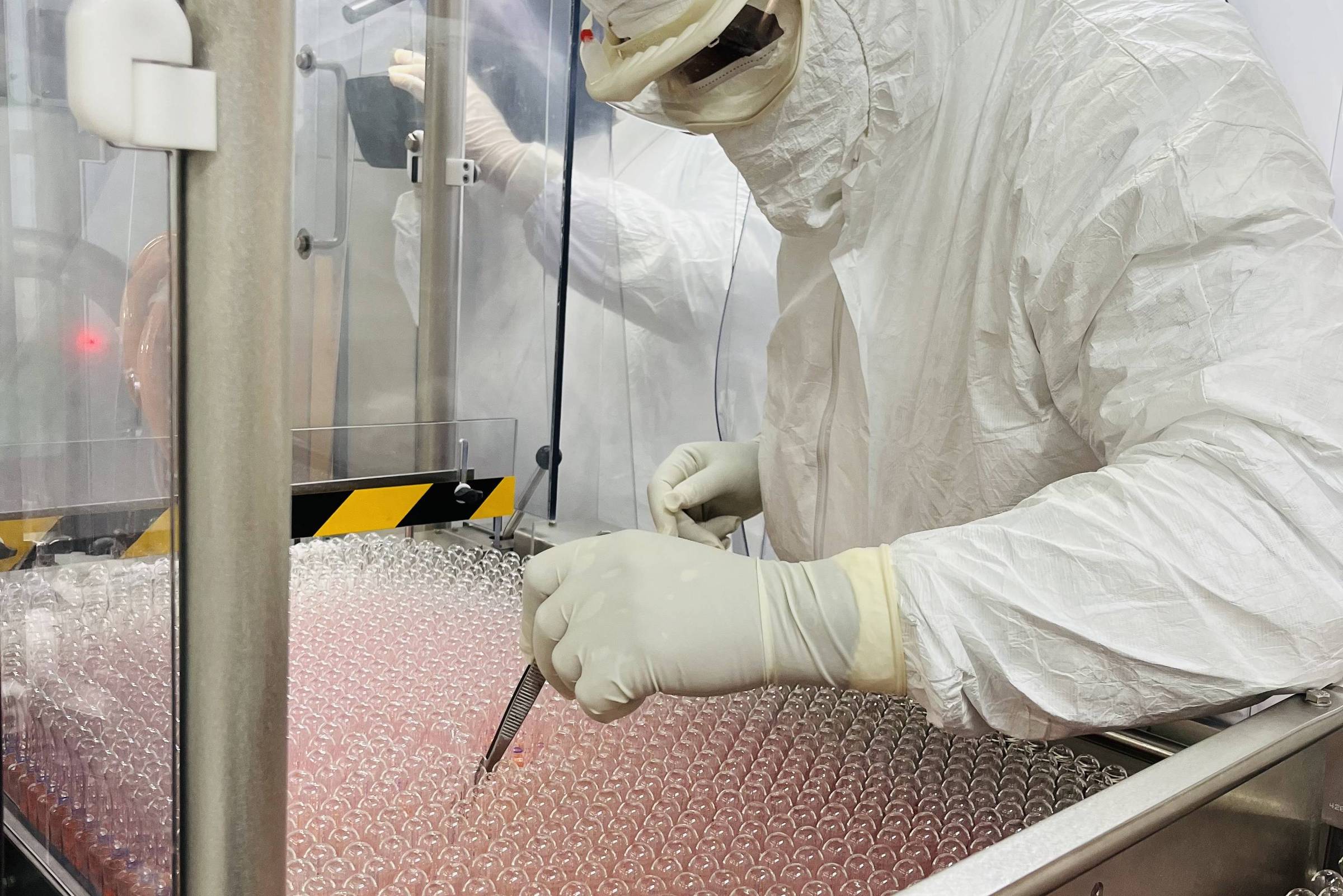 Laboratório público do RJ retoma produção de antídotos contra picadas de cobra e escorpião