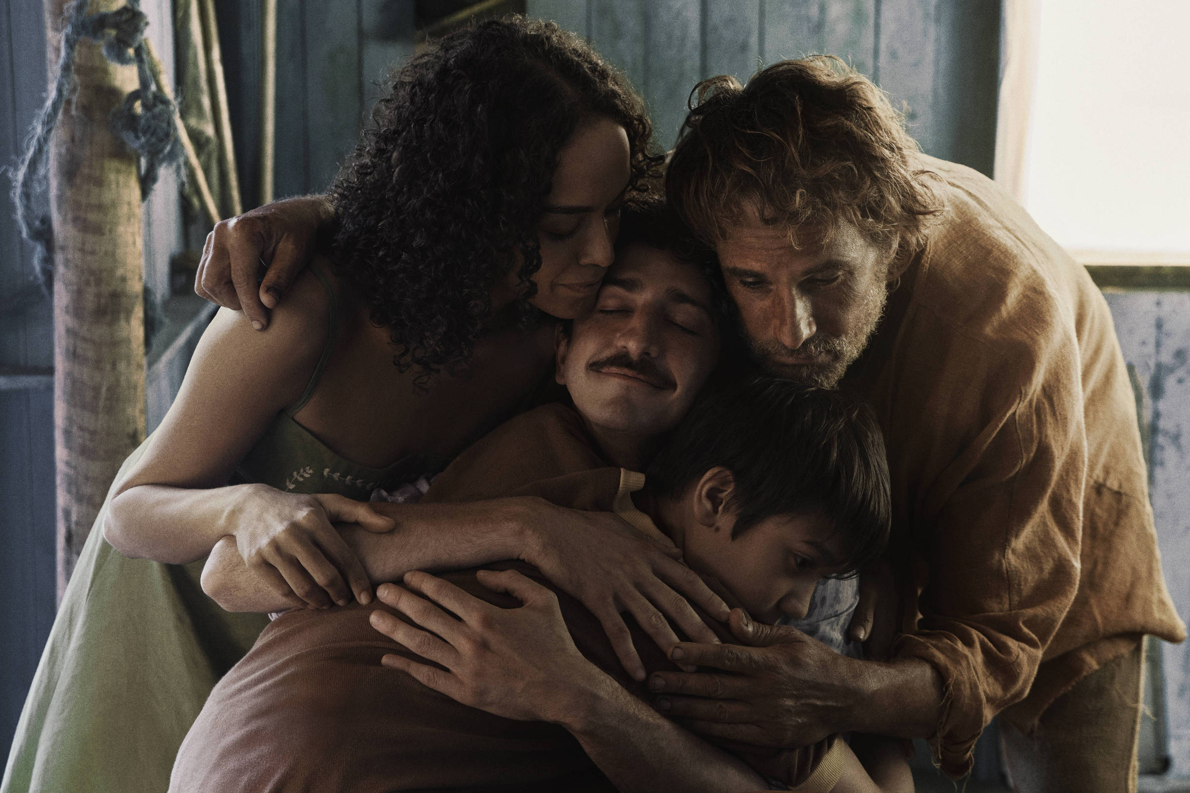 'O Filho de Mil Homens' revê a masculinidade e se alinha à fantasia da natureza