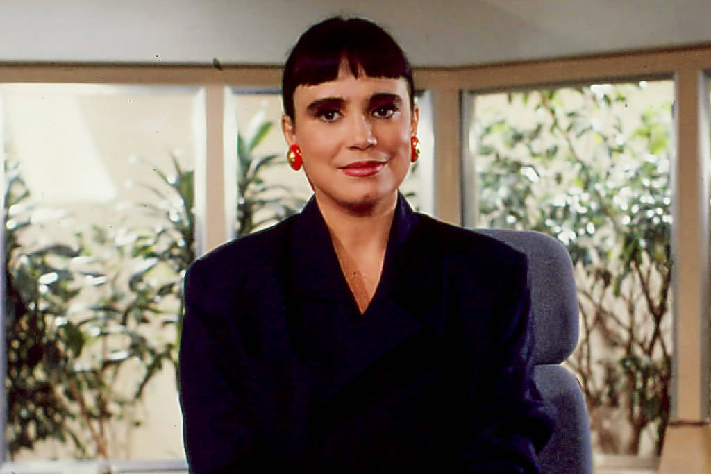 'Rainha da Sucata' faz audiência desabar, prejudica 'Êta Mundo Melhor' e assusta Globo