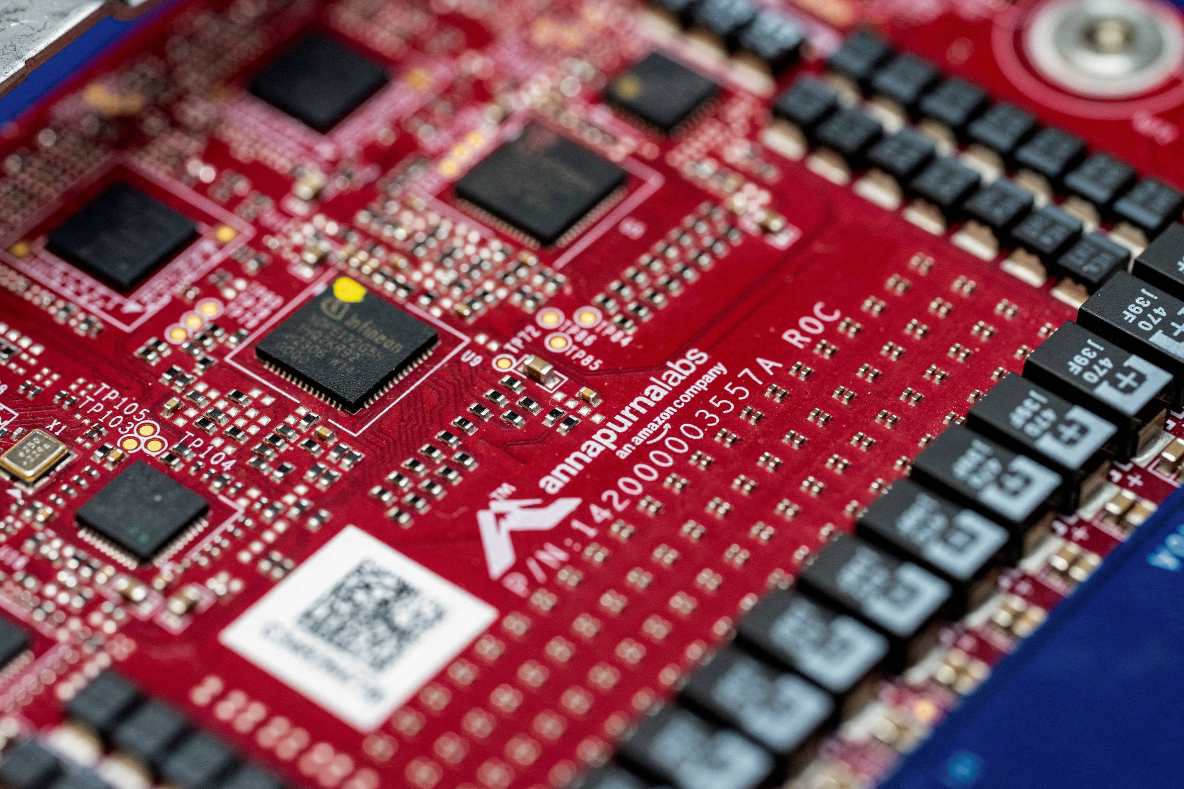 Reguladores chineses impedem dona do TikTok de usar chips da Nvidia, diz site