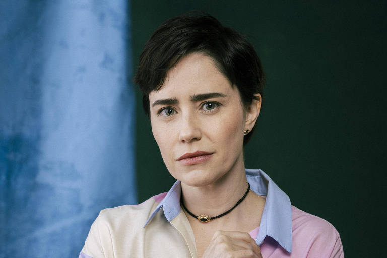 Samira (Fernanda Vasconcellos) de 'Três Graças'